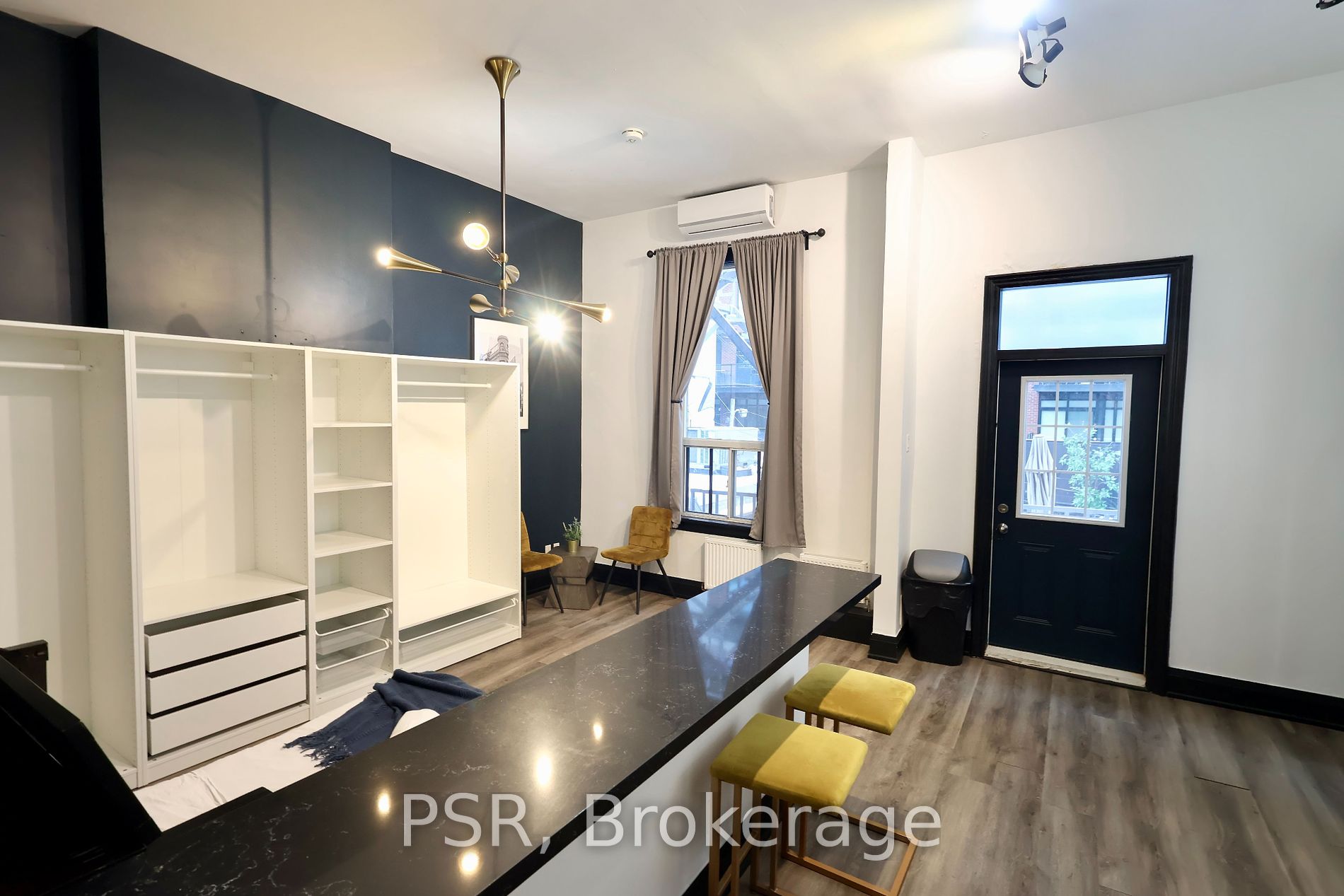 631 Queen Street W, #2