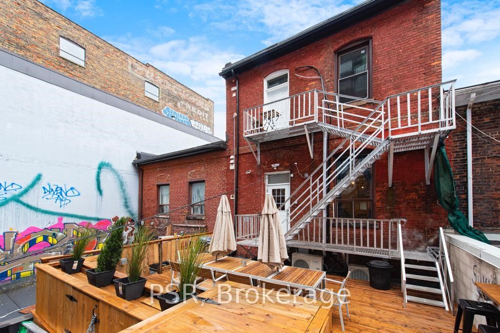 631 Queen Street W, #2