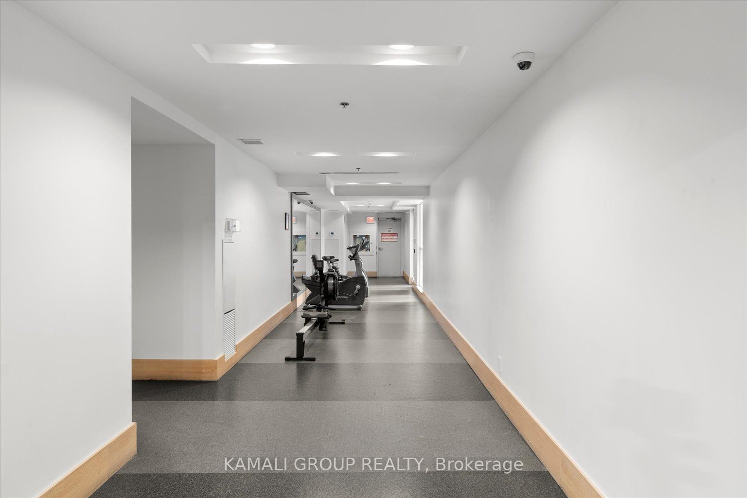 21 Carlton St, #1201