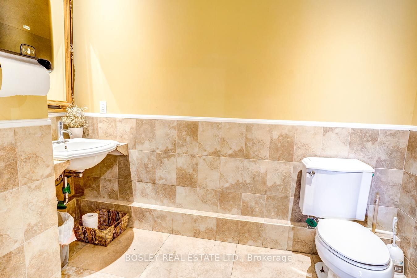 12 Harrison Garden Blvd, #F