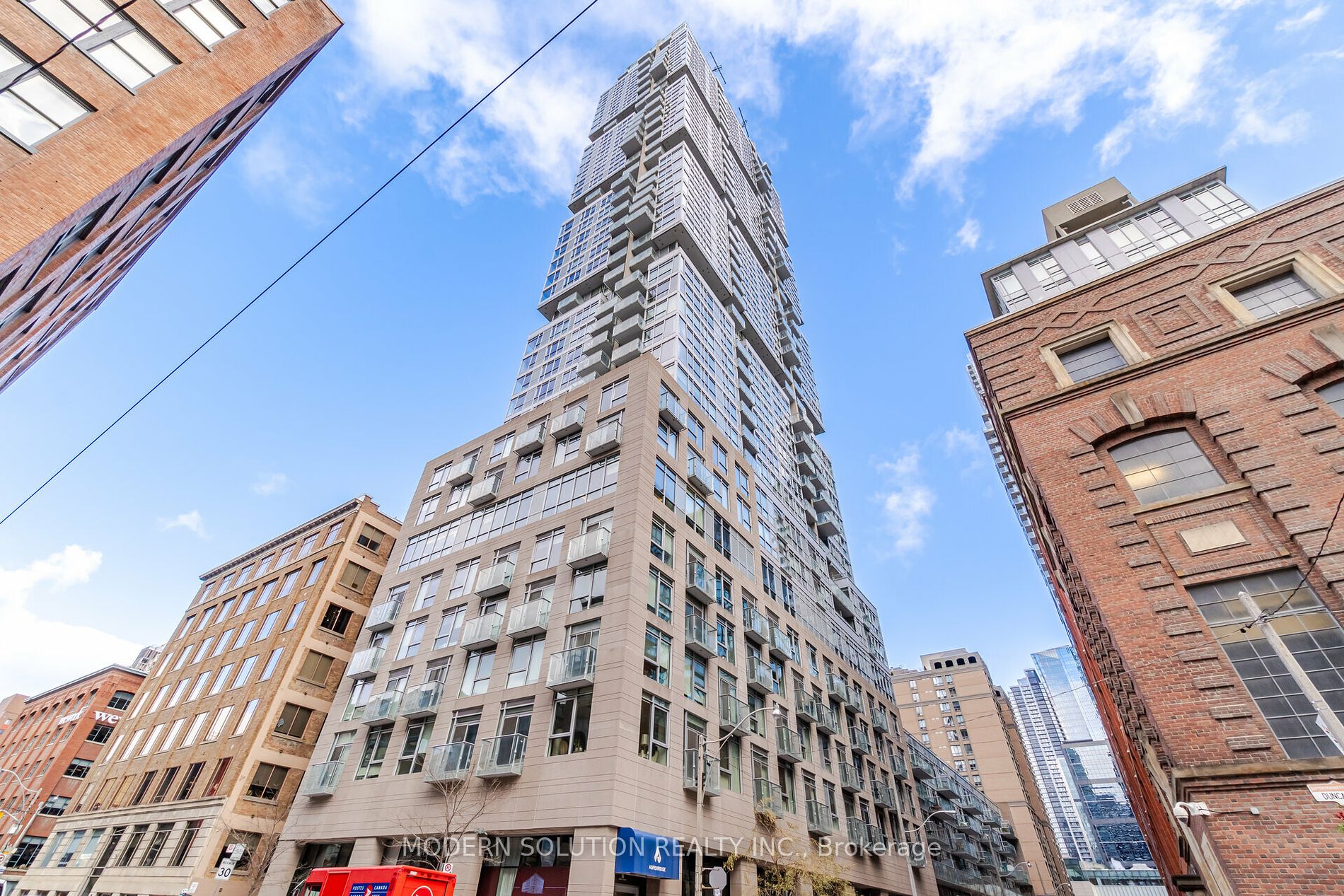 30 Nelson St, #410