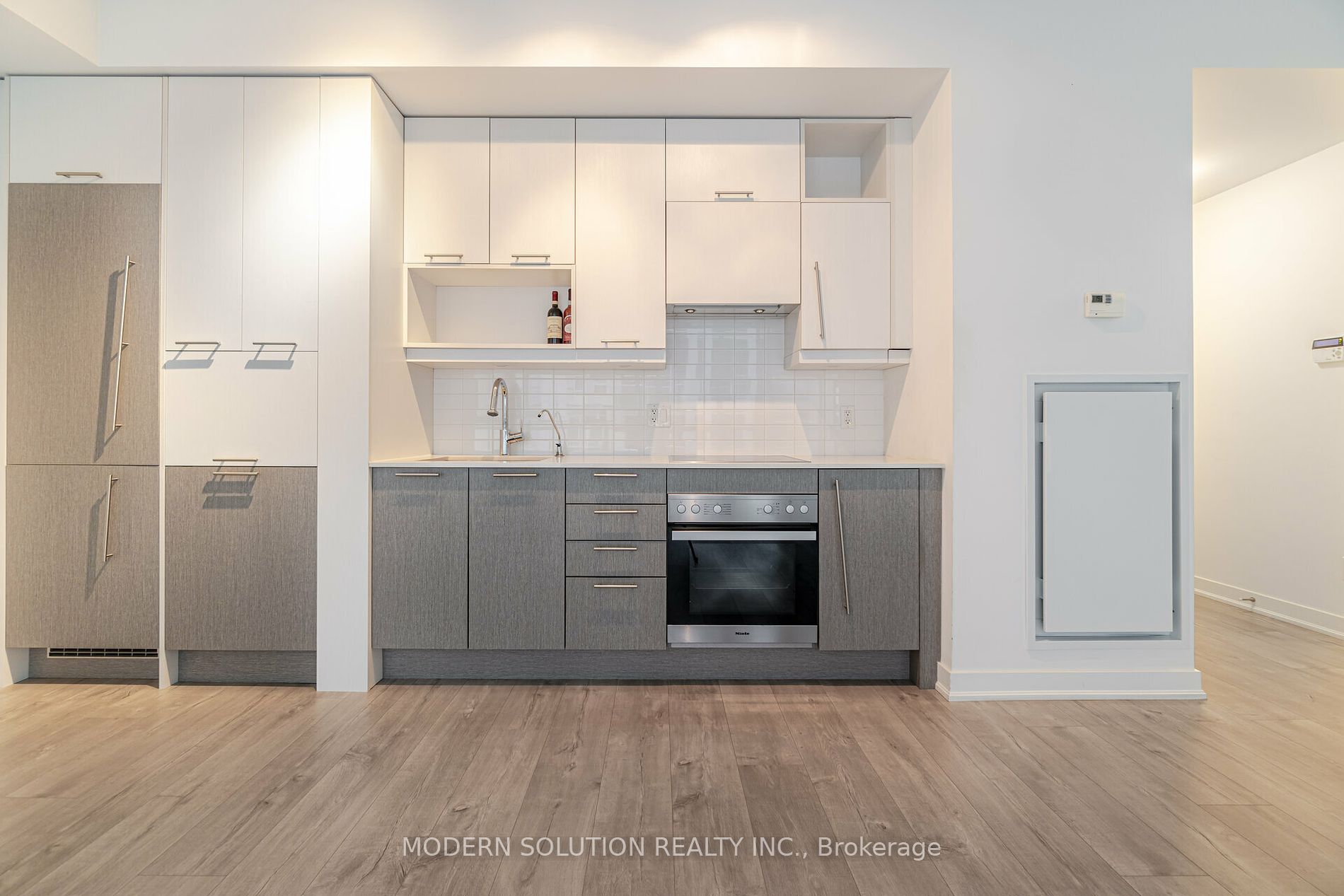30 Nelson St, #410