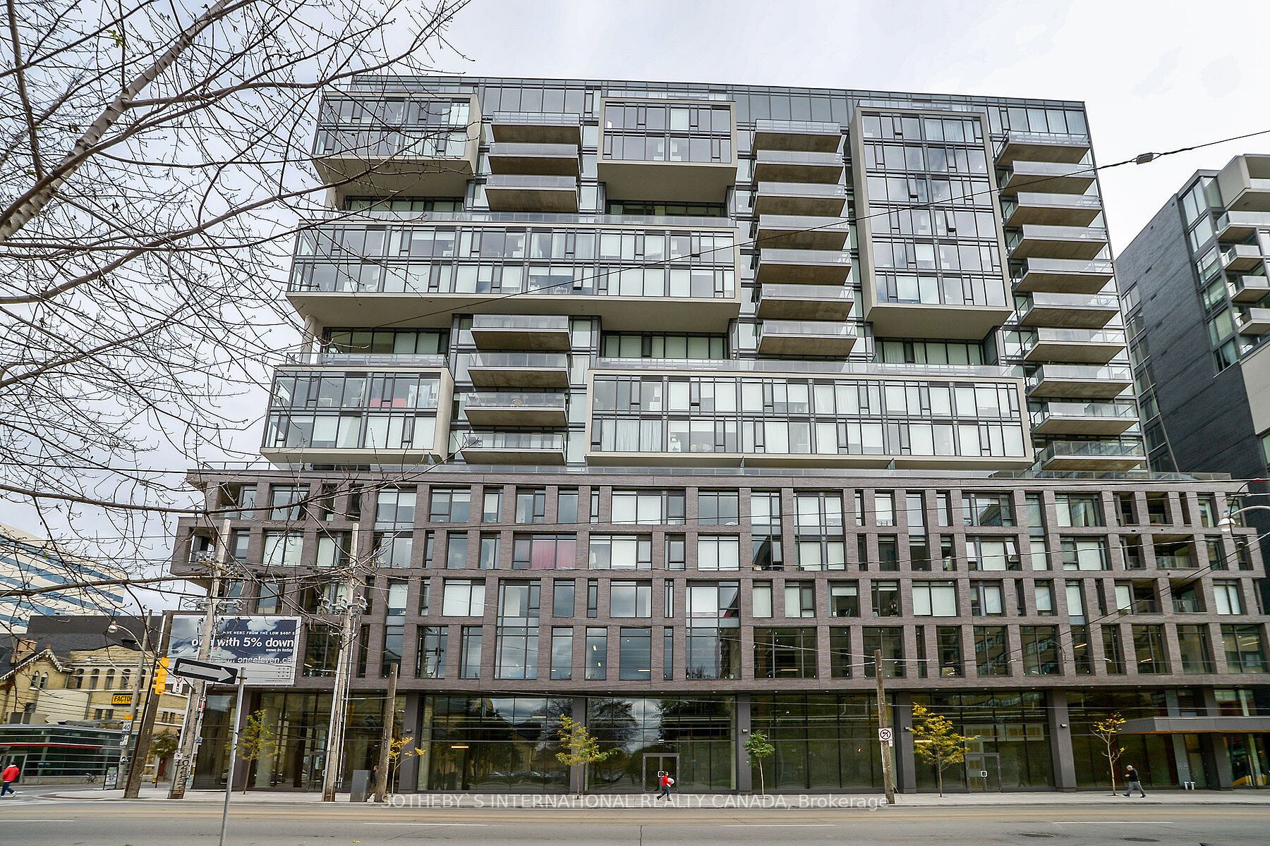 111 Bathurst St, #1007