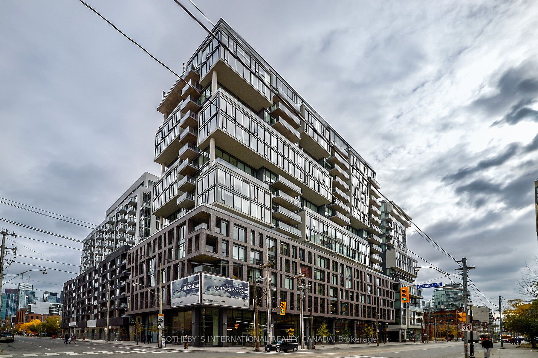 111 Bathurst St, #1007