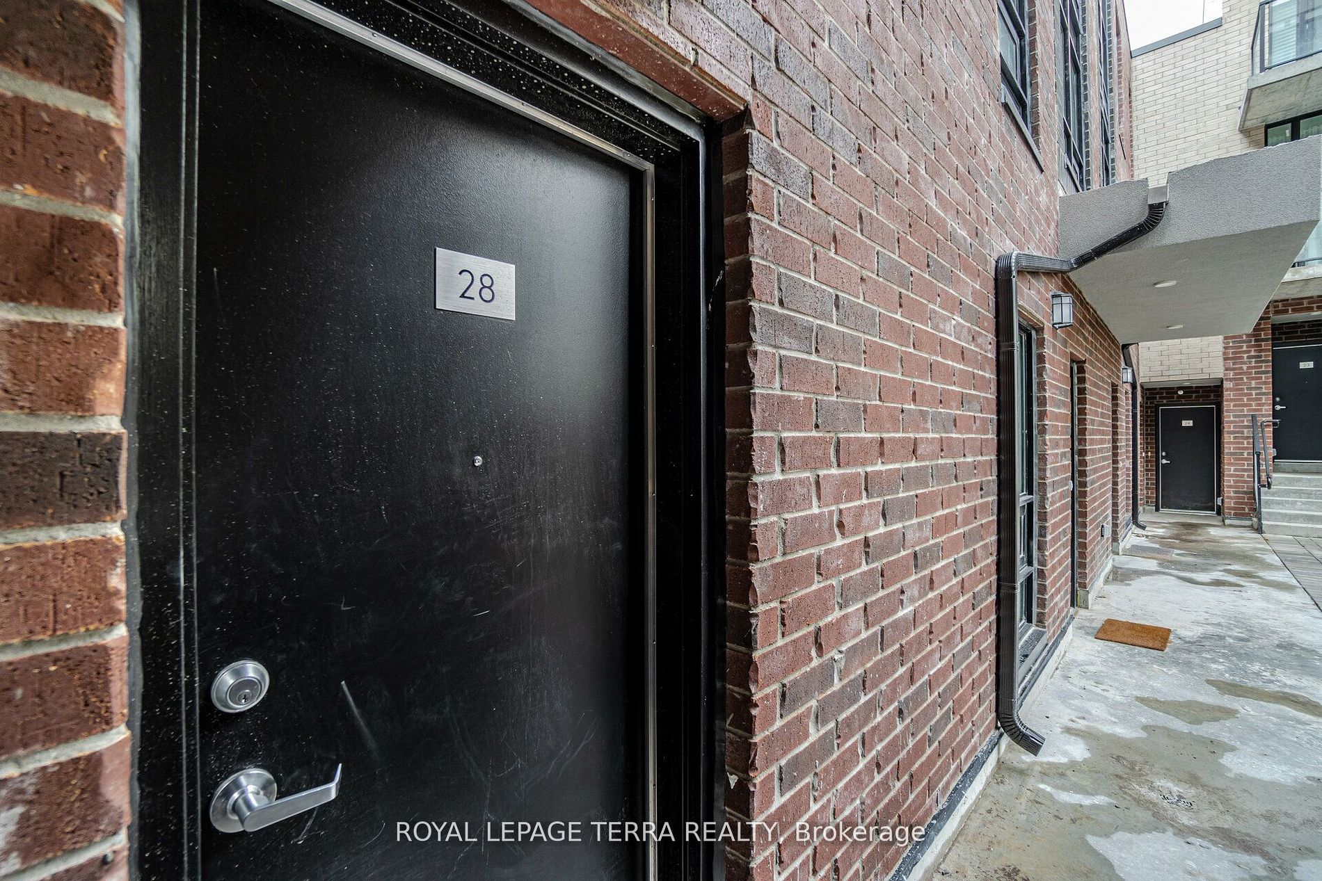 871 Sheppard Ave W, #28