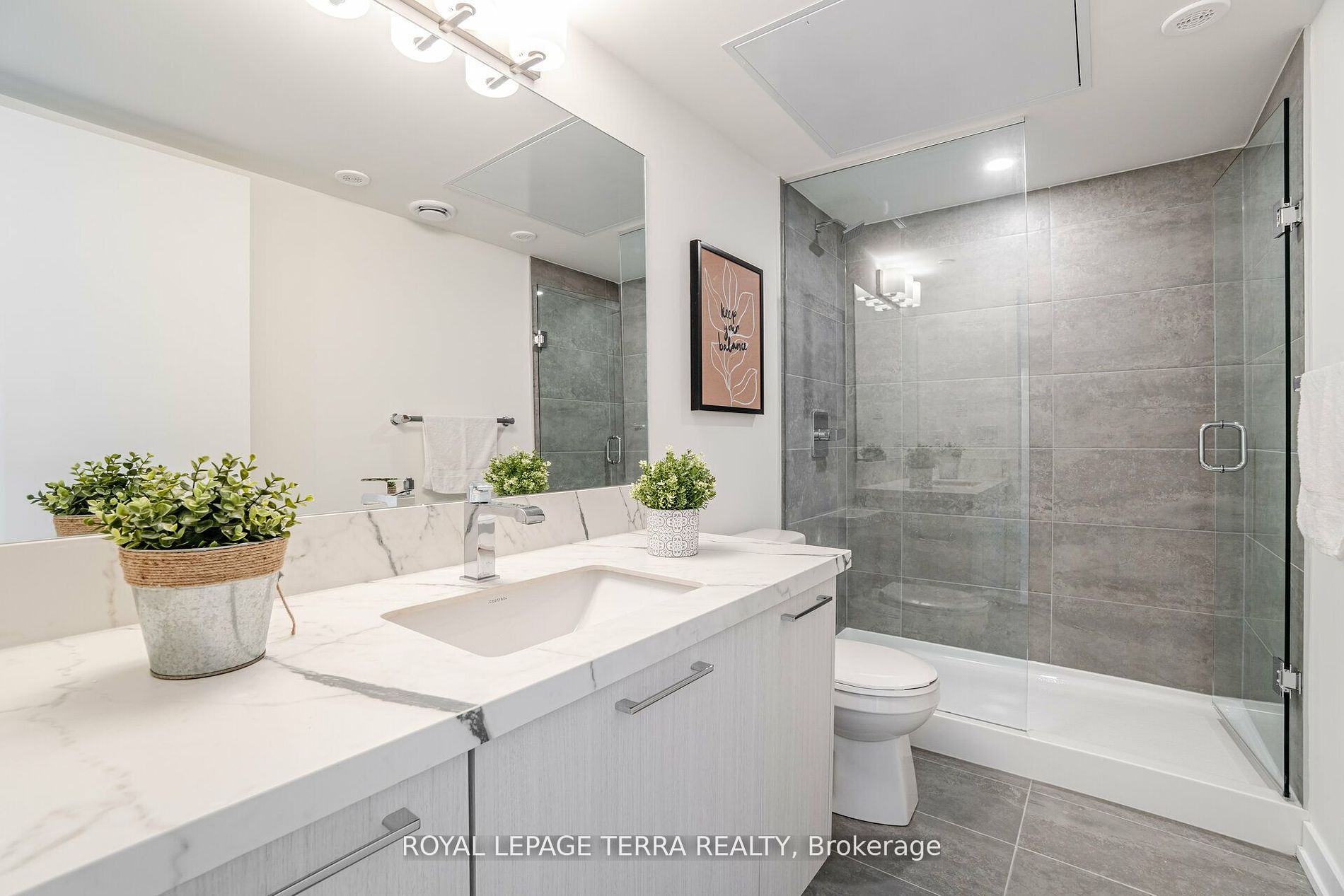 871 Sheppard Ave W, #28