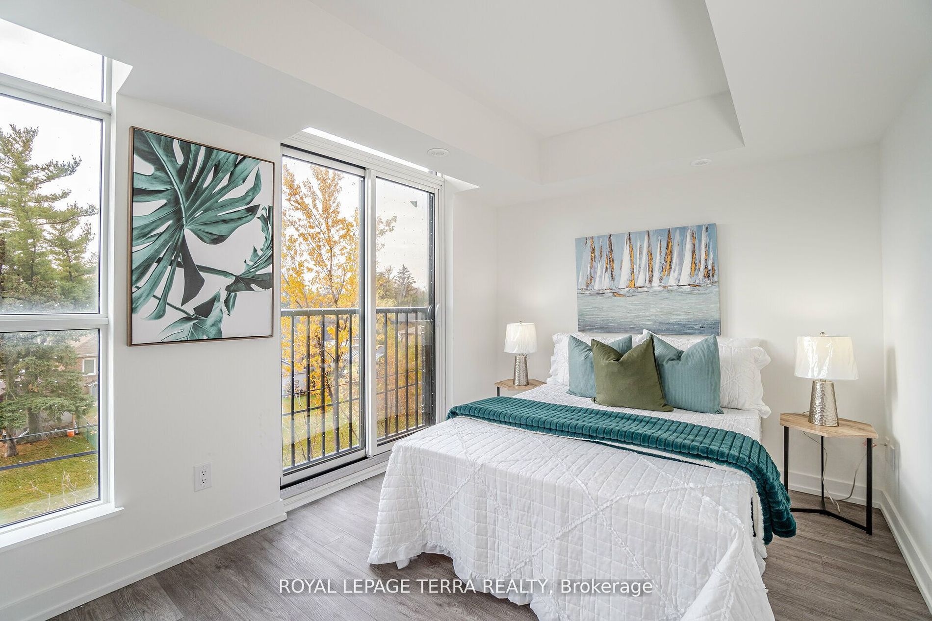 871 Sheppard Ave W, #28