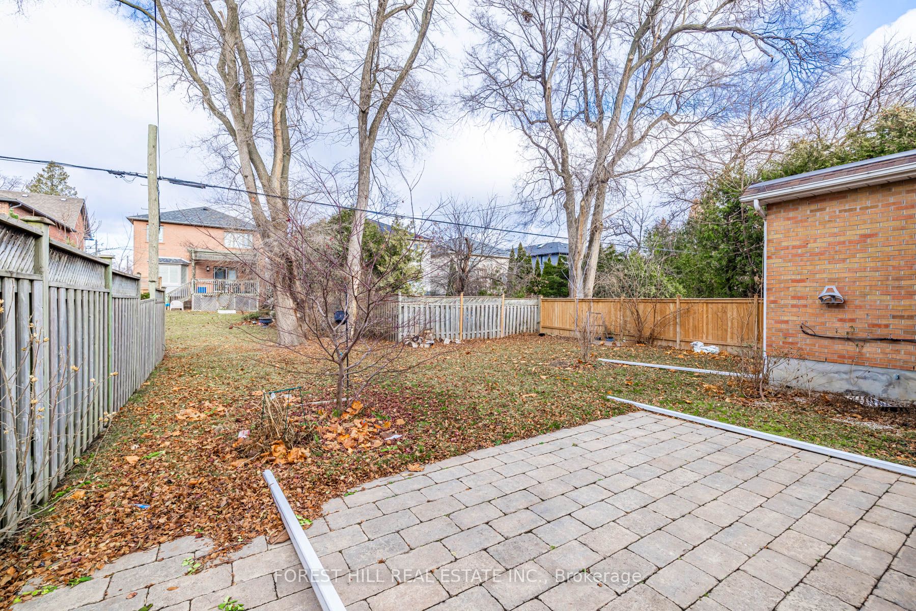 562 Deloraine Avenue