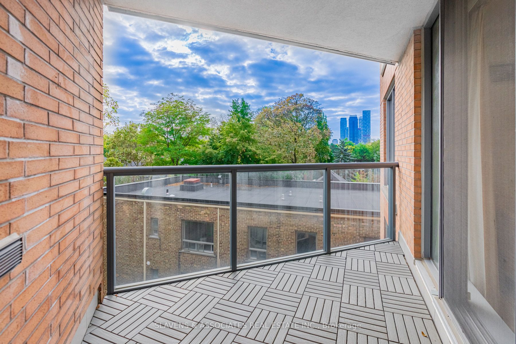2727 Yonge Street, #604