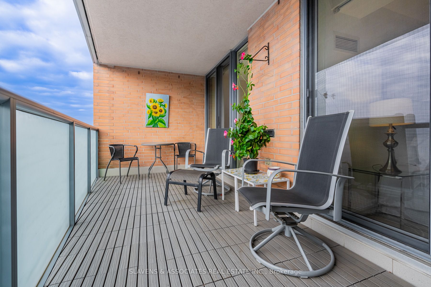 2727 Yonge Street, #604