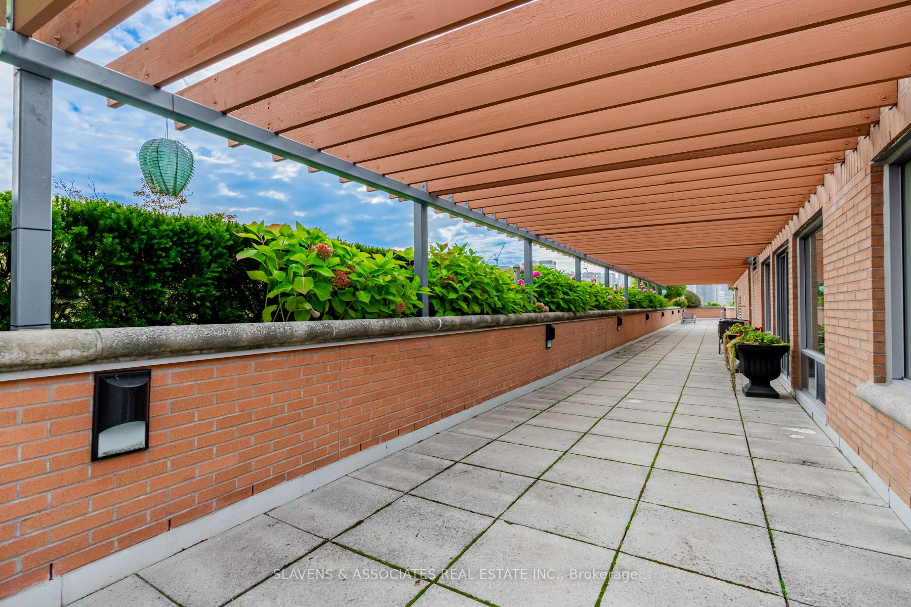 2727 Yonge Street, #604