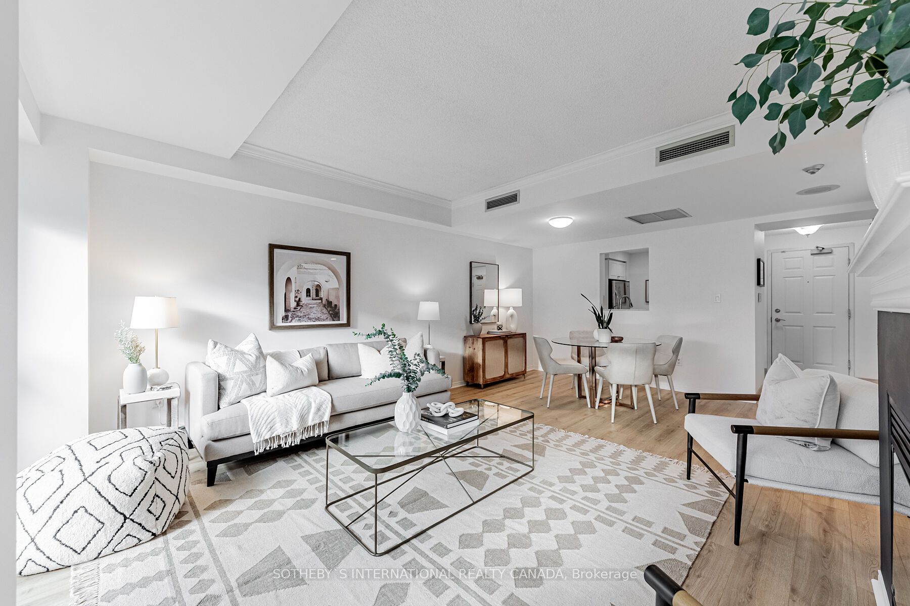 1818 Bayview Avenue, #309