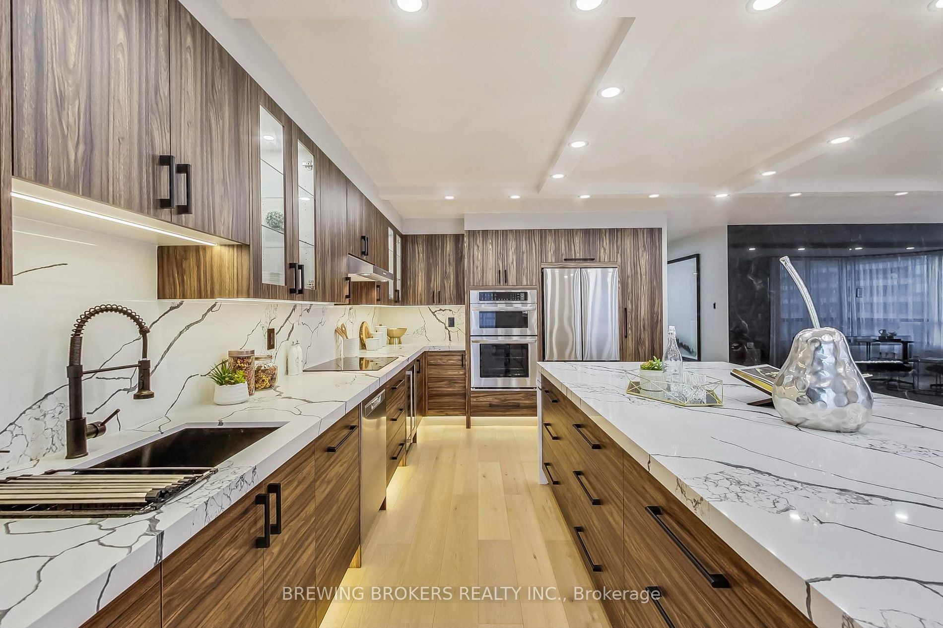 65 Spring Garden Avenue, #410