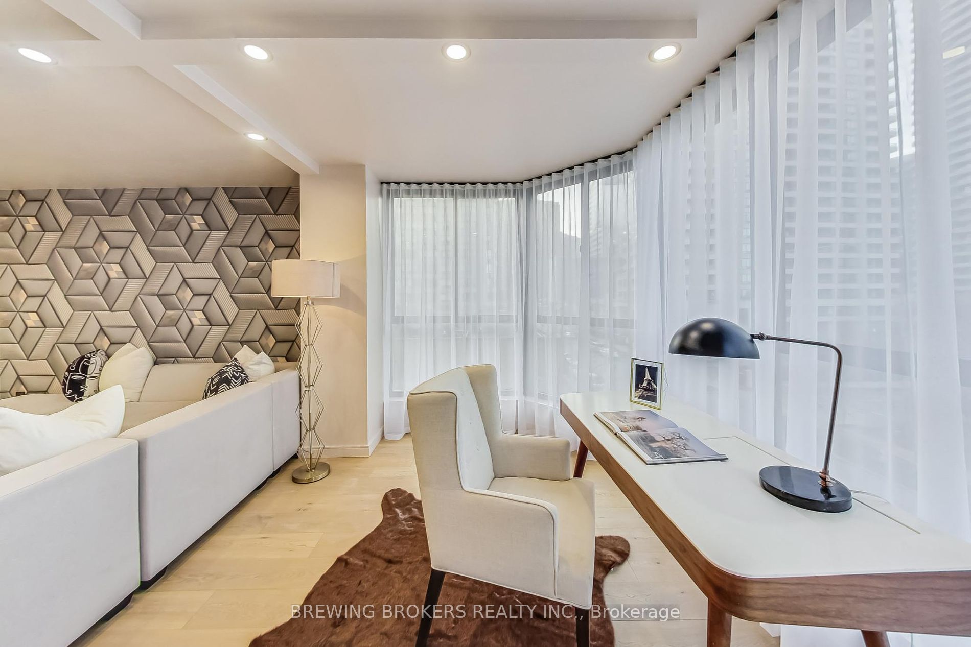 65 Spring Garden Avenue, #410