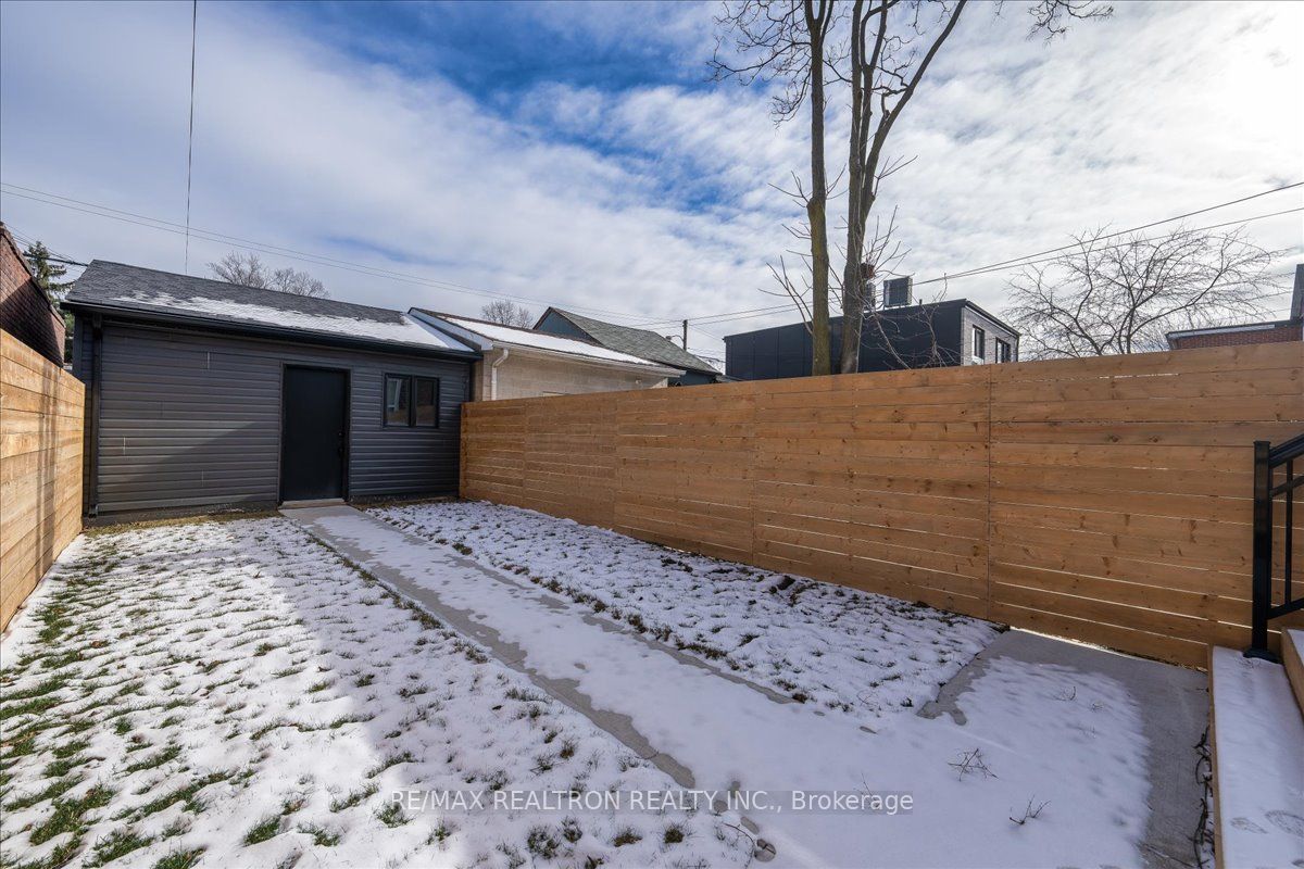 225 Christie Street