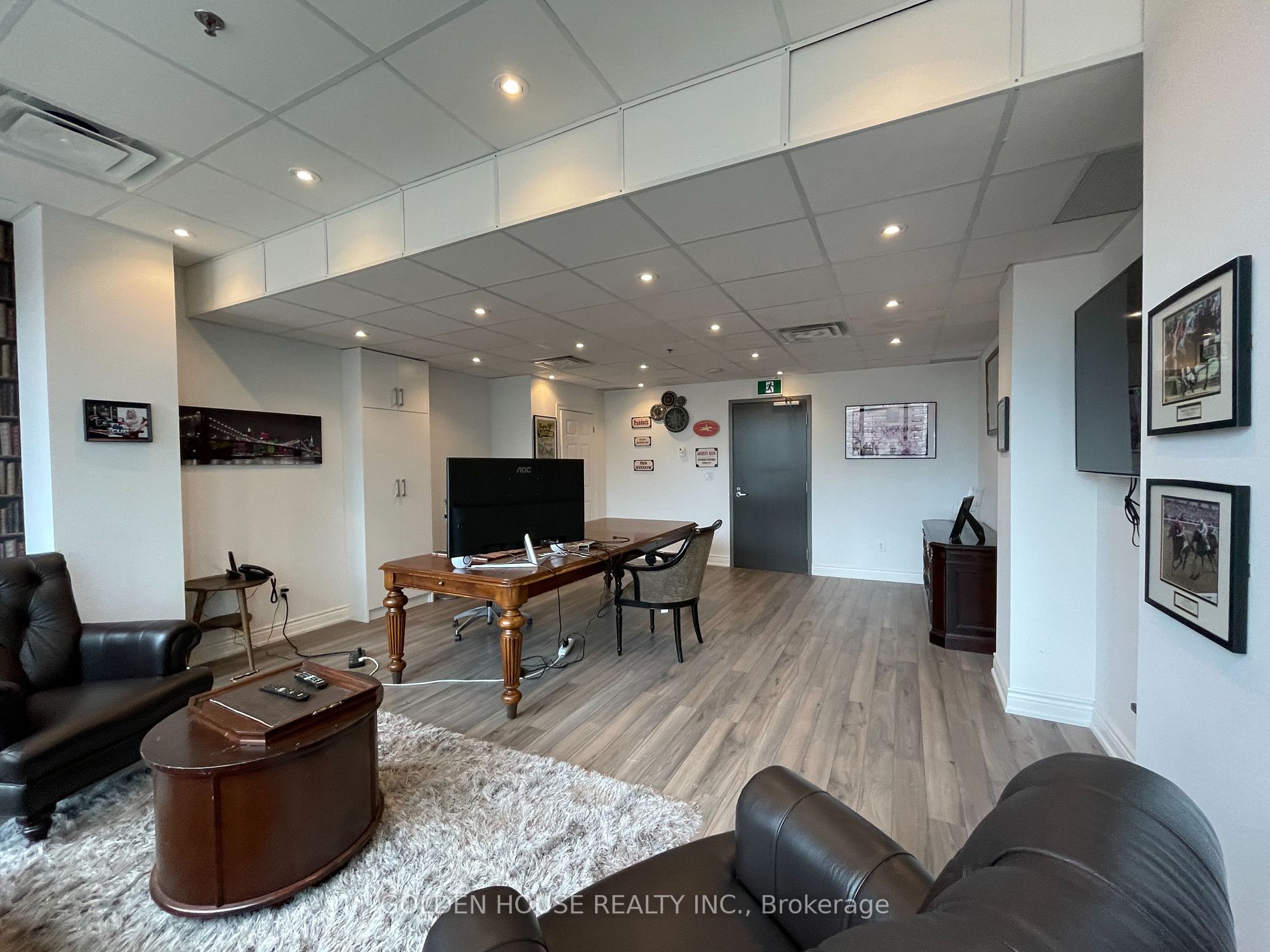 4750 Yonge St, #318