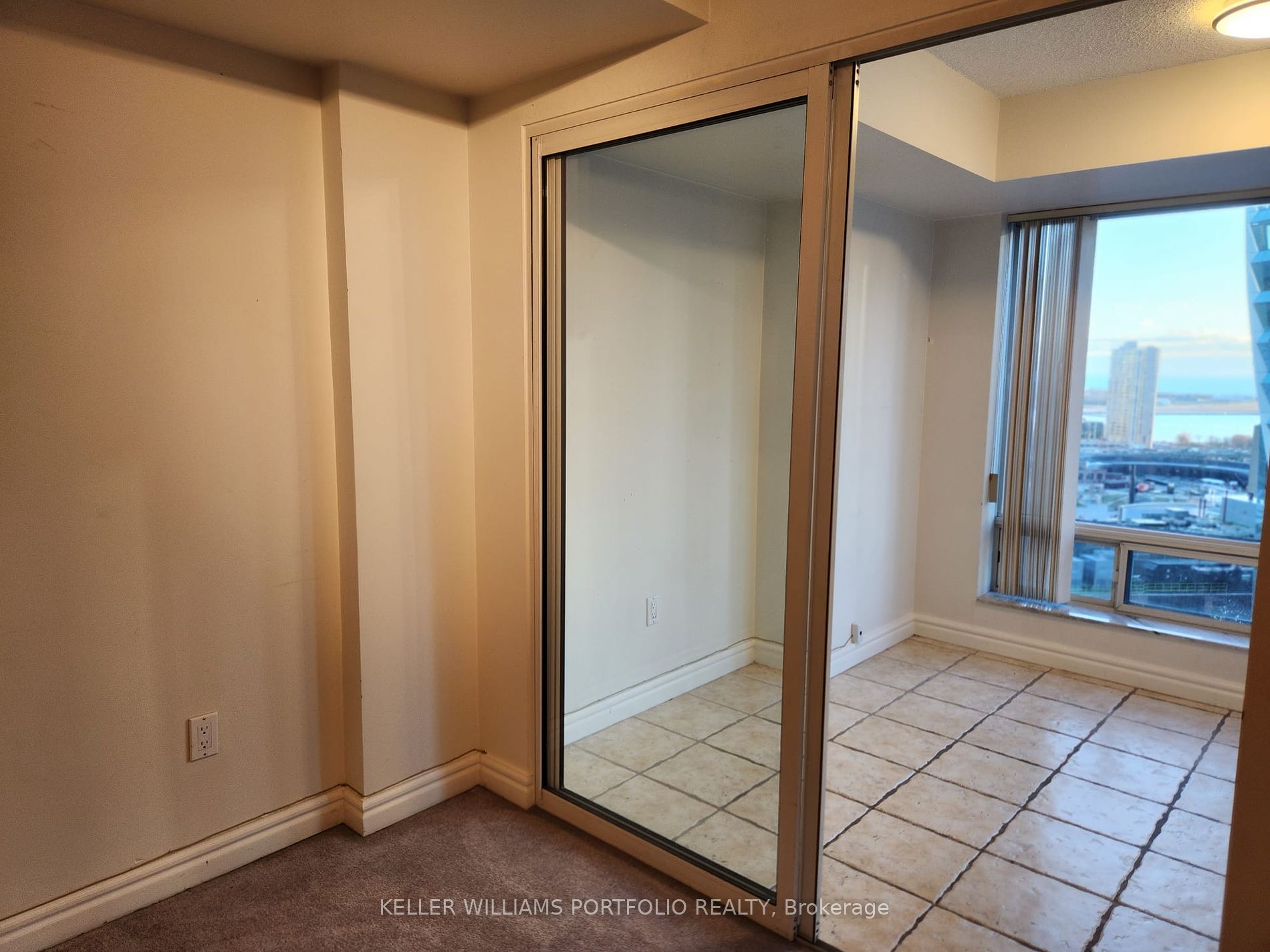 33 University Avenue #2404