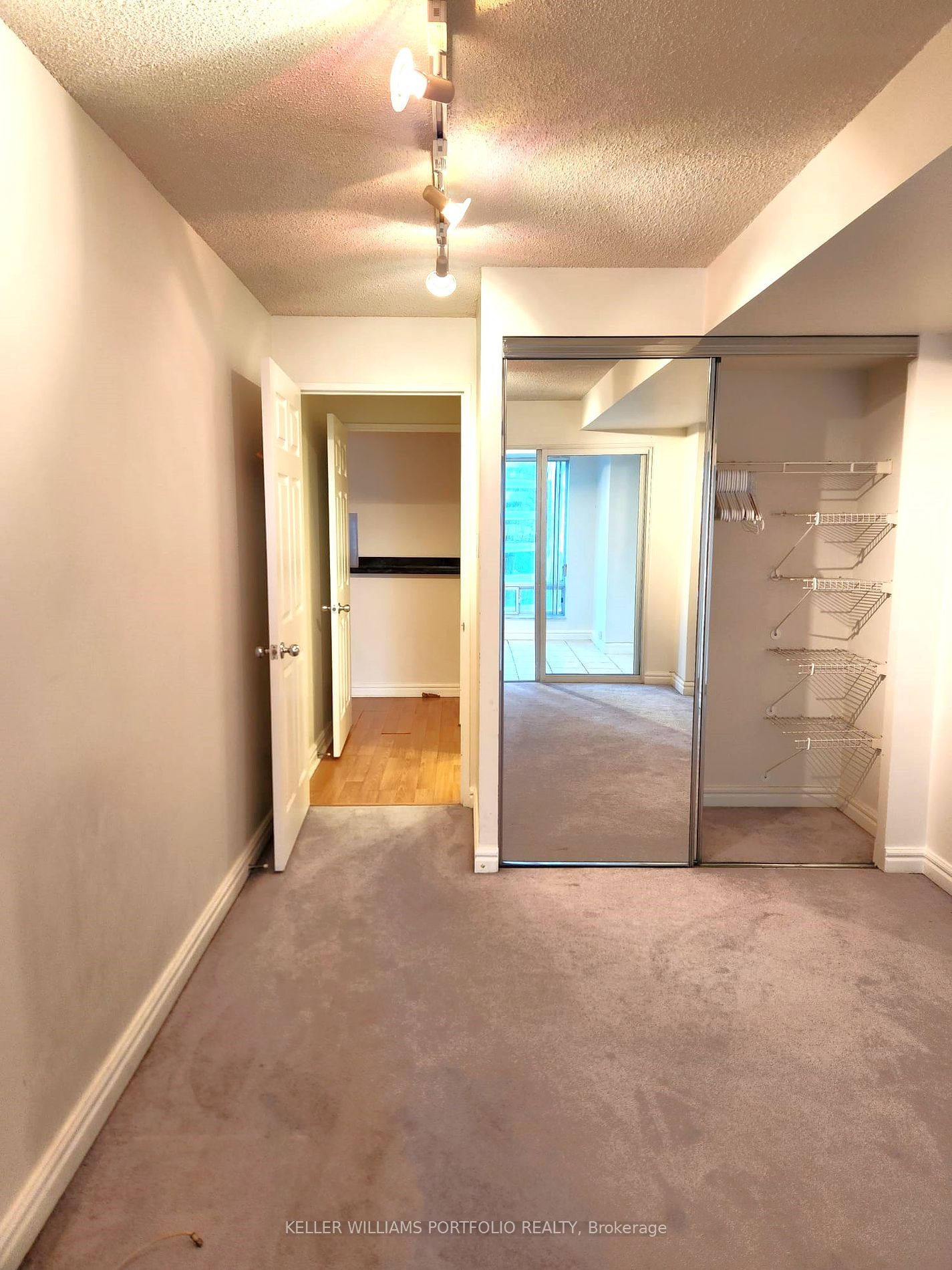 33 University Avenue #2404