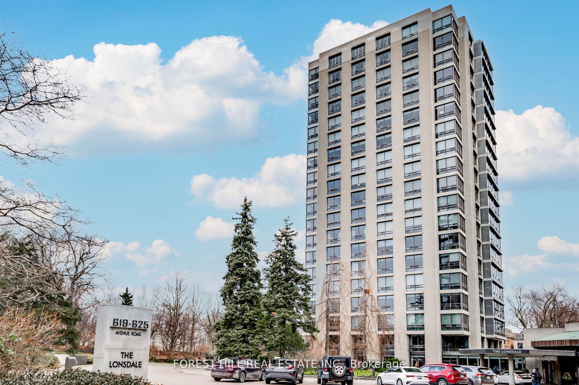 625 Avenue Rd, #302