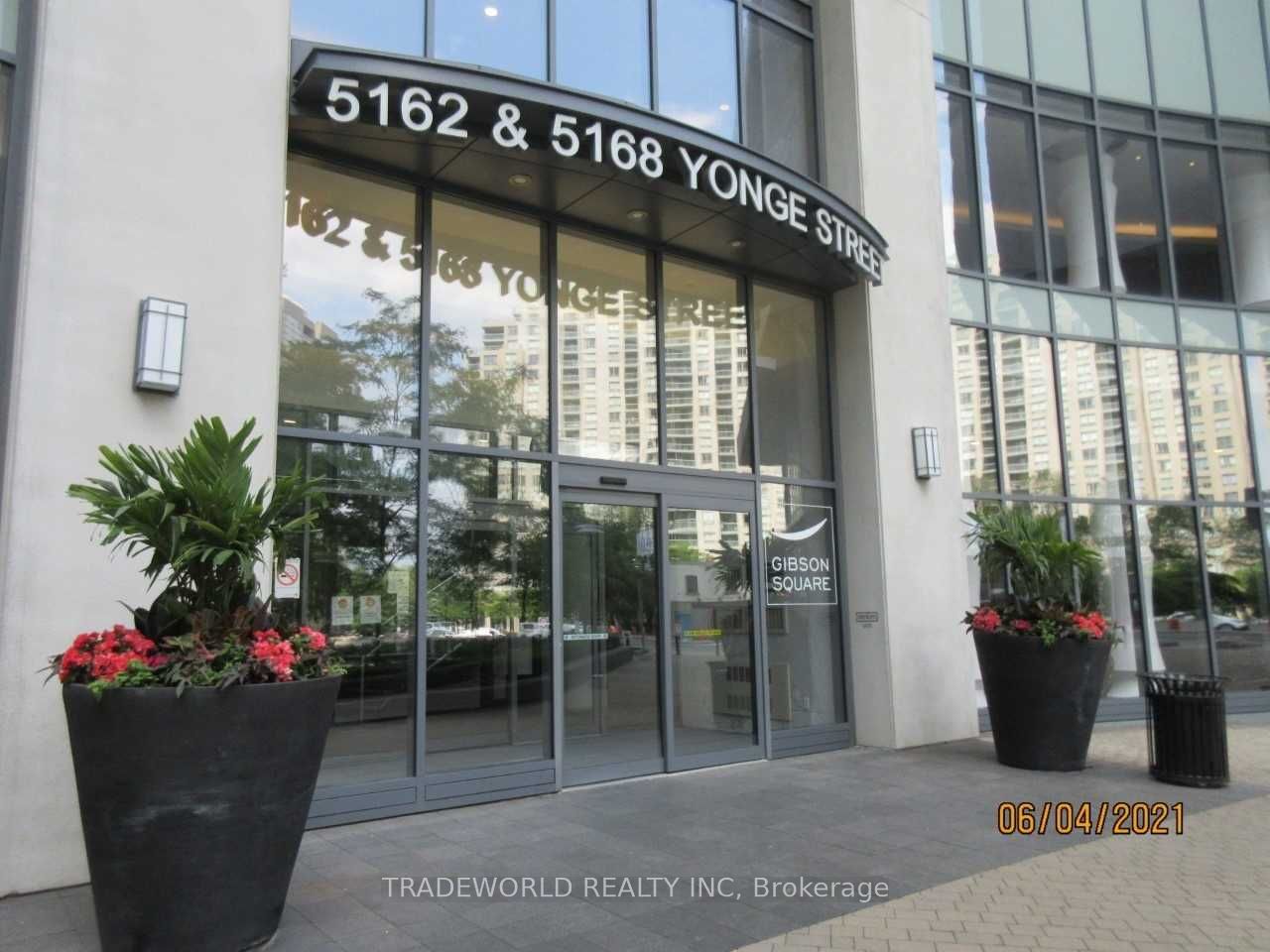 5162 Yonge St, #1511