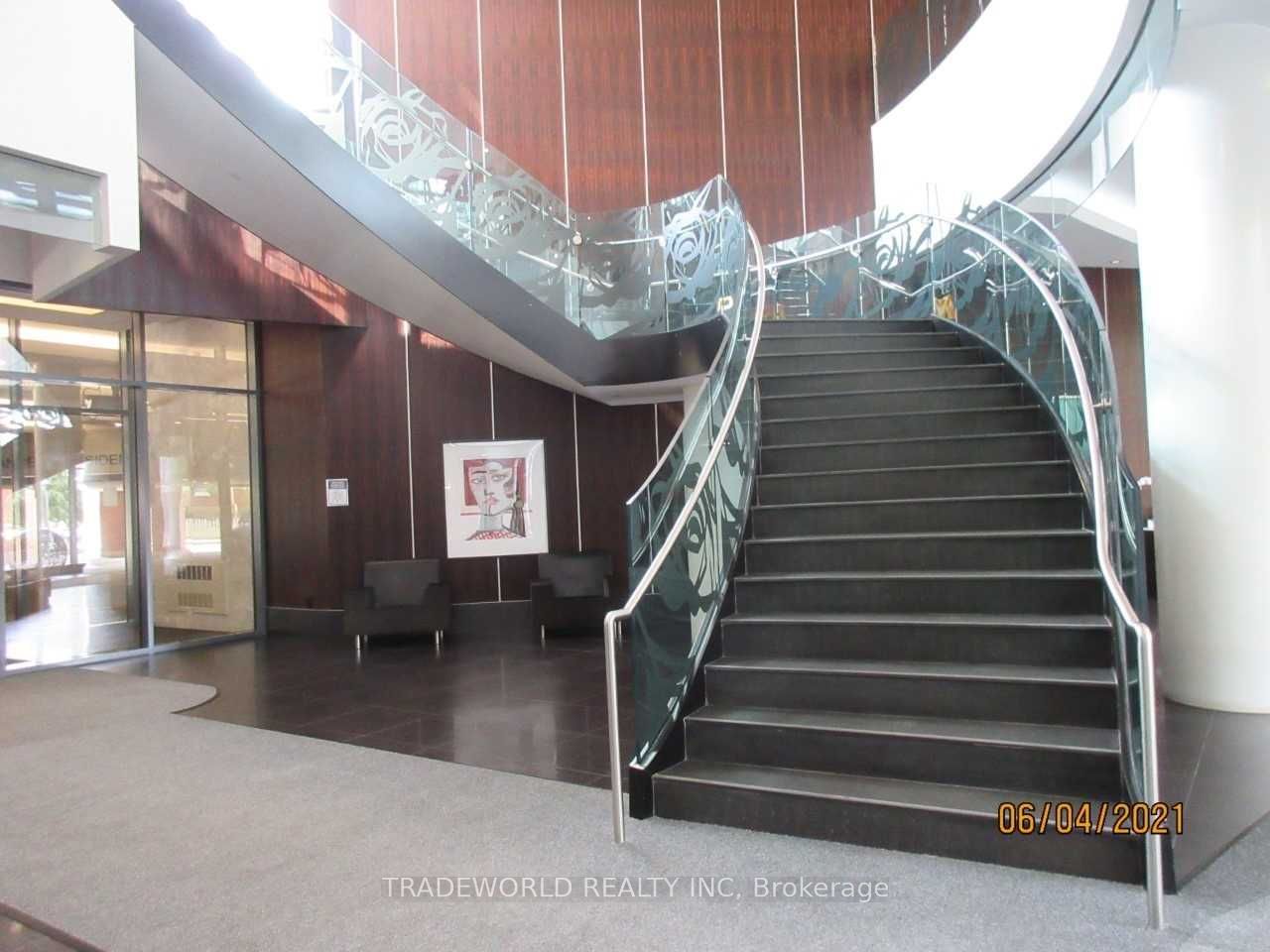 5162 Yonge St, #1511