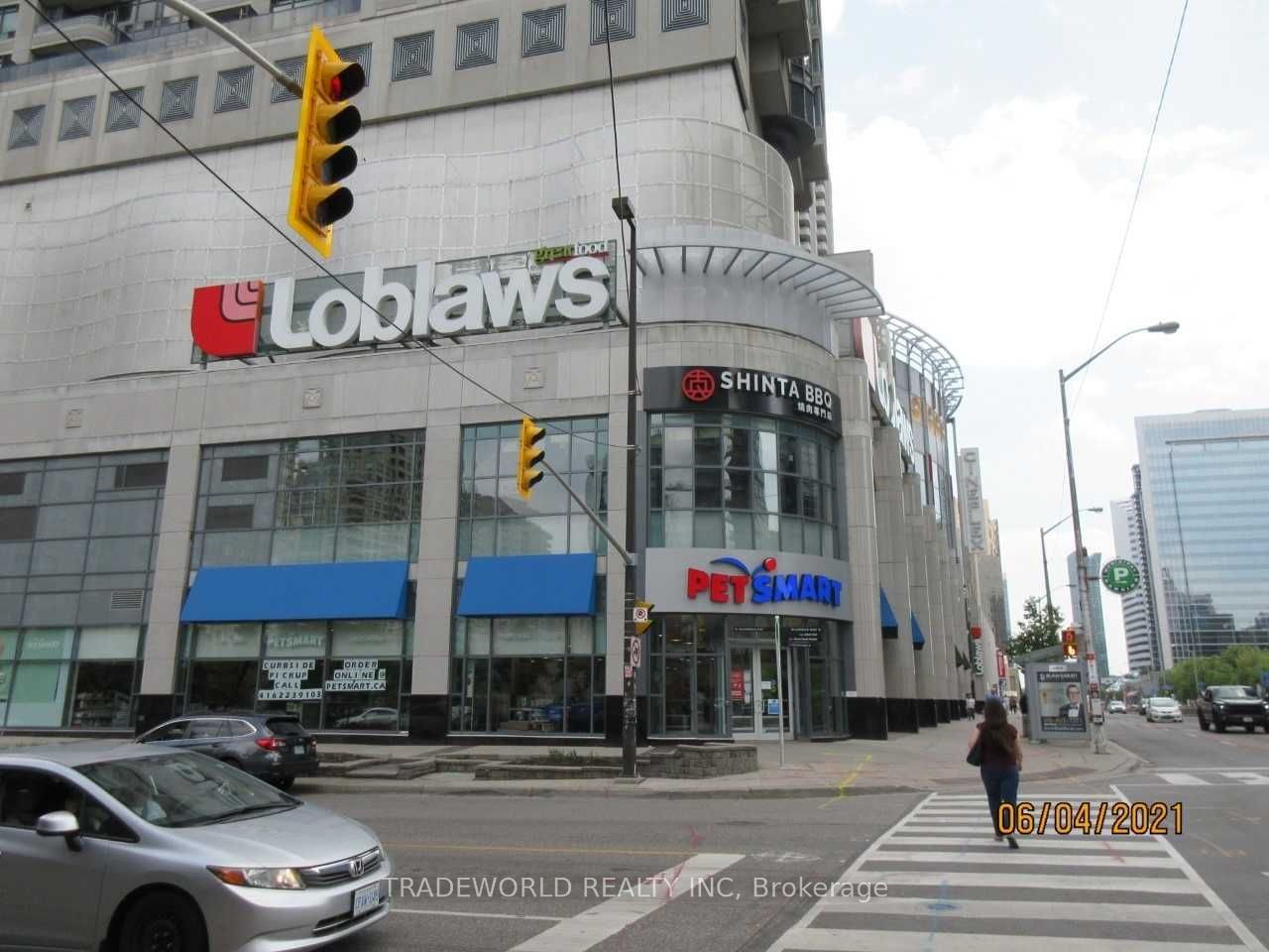 5162 Yonge St, #1511