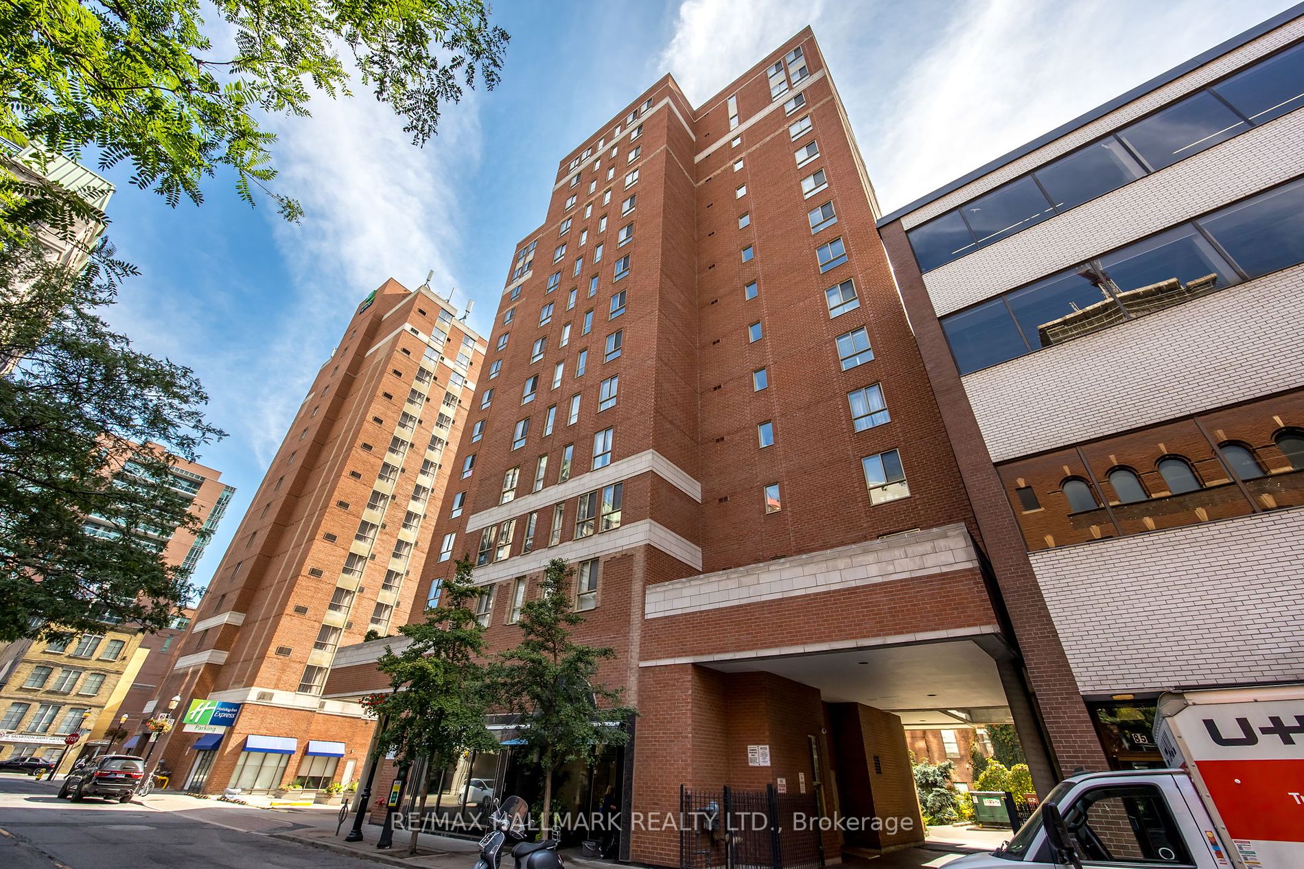95 Lombard St, #803