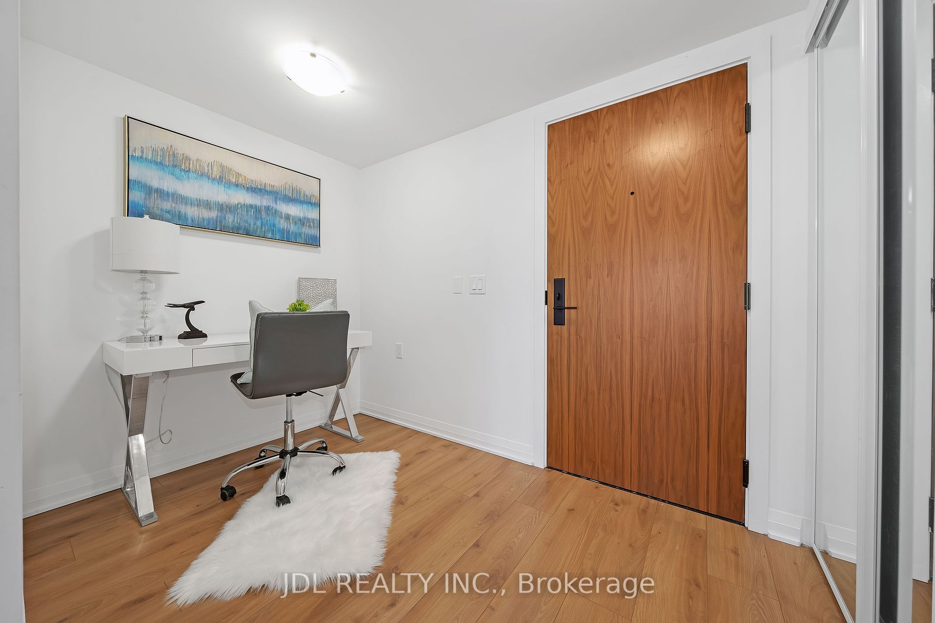 99 Foxbar Rd, #501