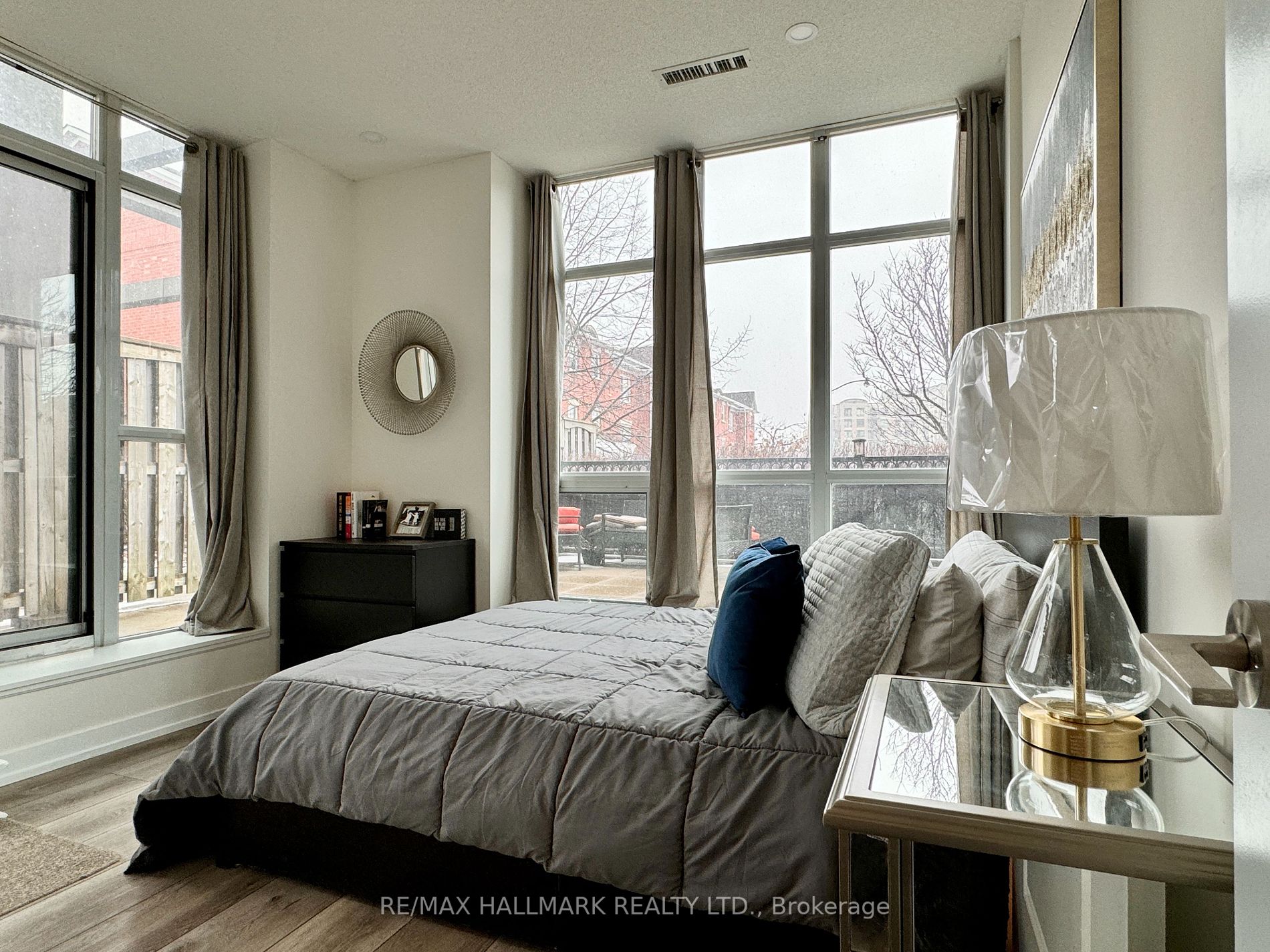 120 Dallimore Circle, #124