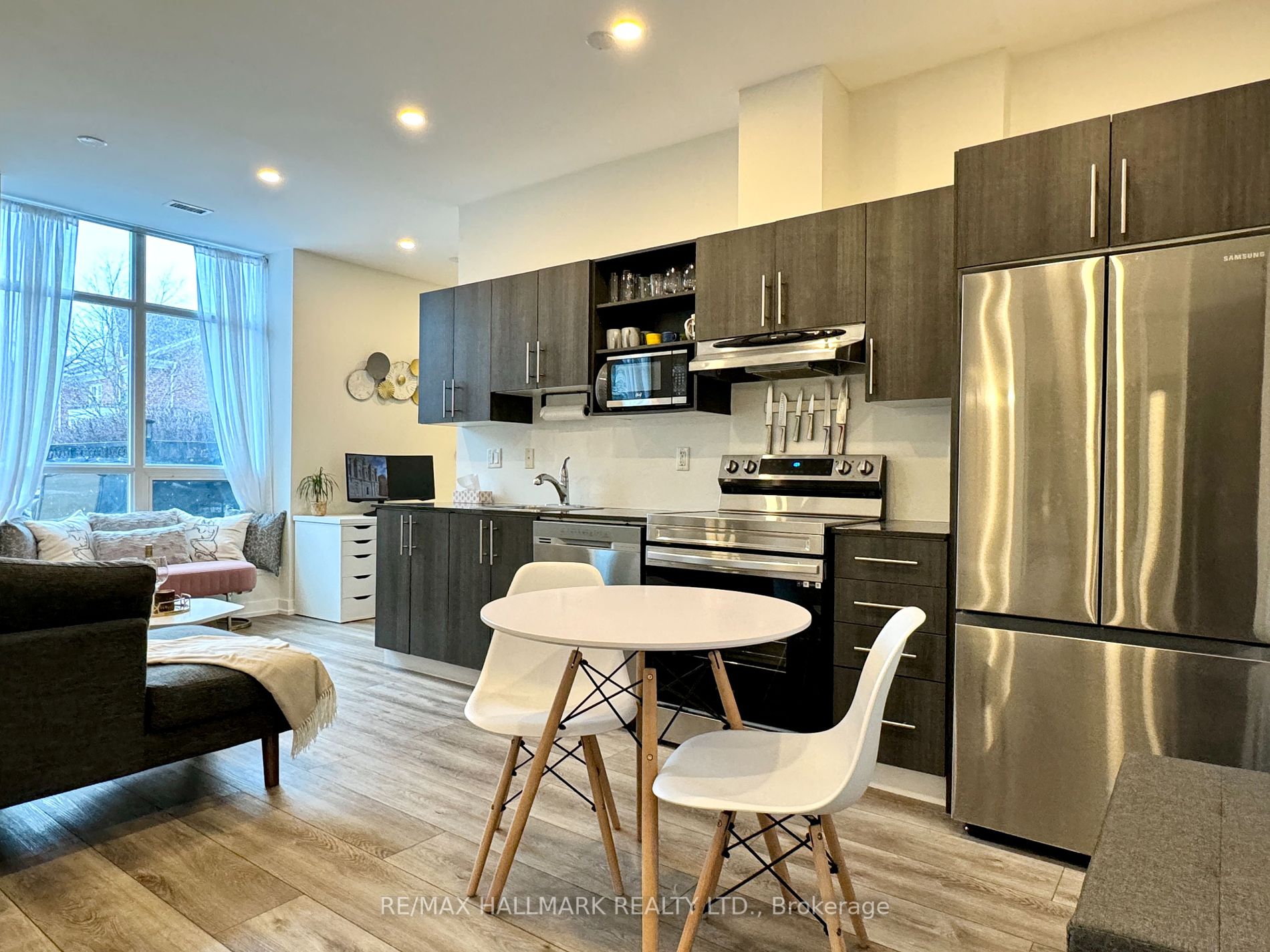120 Dallimore Circle, #124