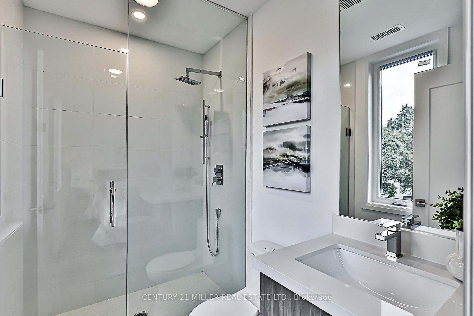 25 Dervock Crescent, #3