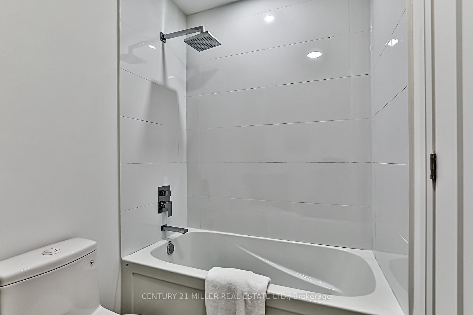 25 Dervock Crescent, #3