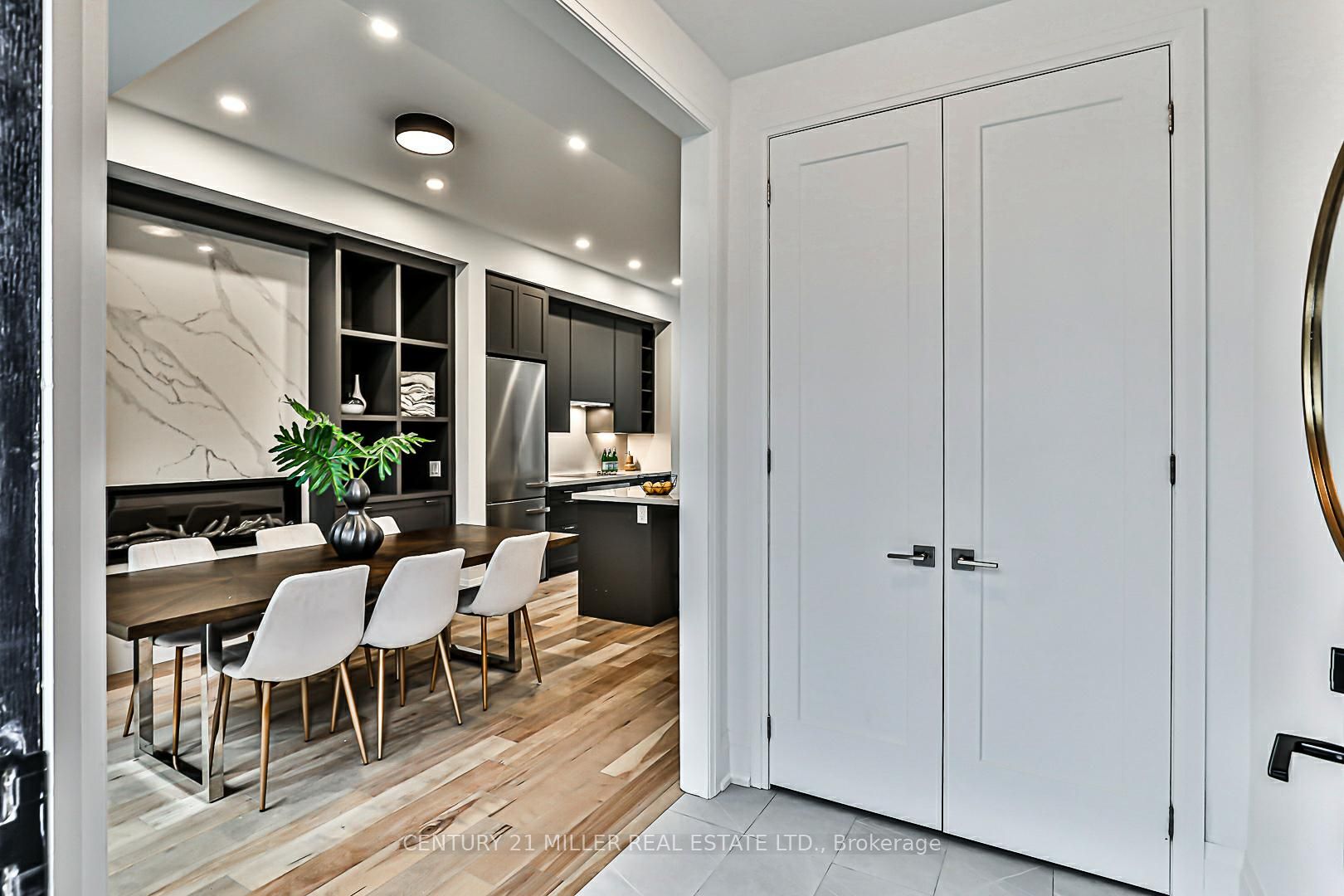 25 Dervock Crescent, #3