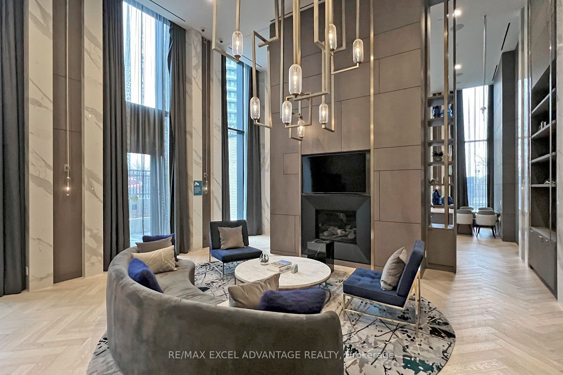 15 Holmes Avenue #2205