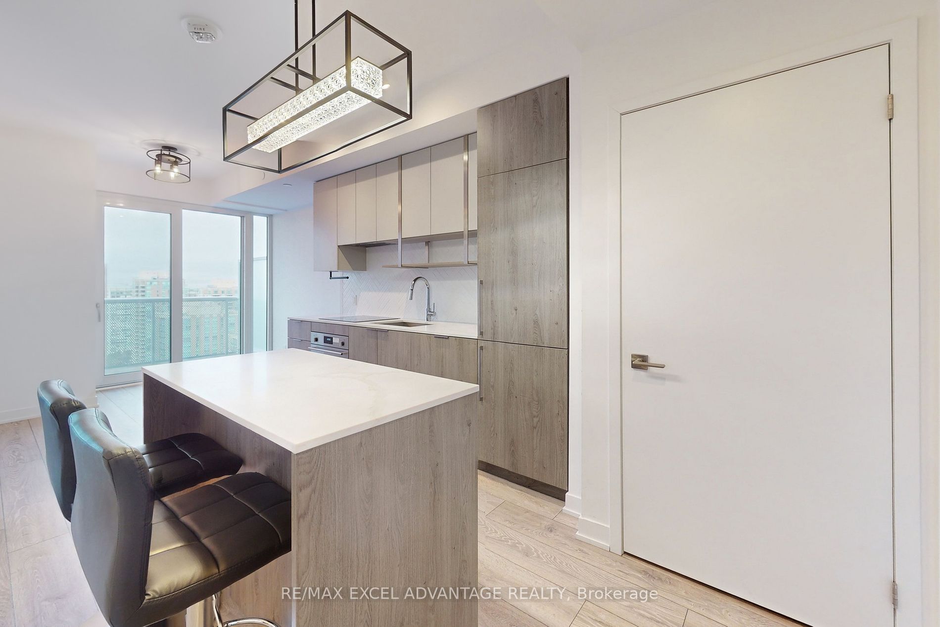 15 Holmes Avenue #2205