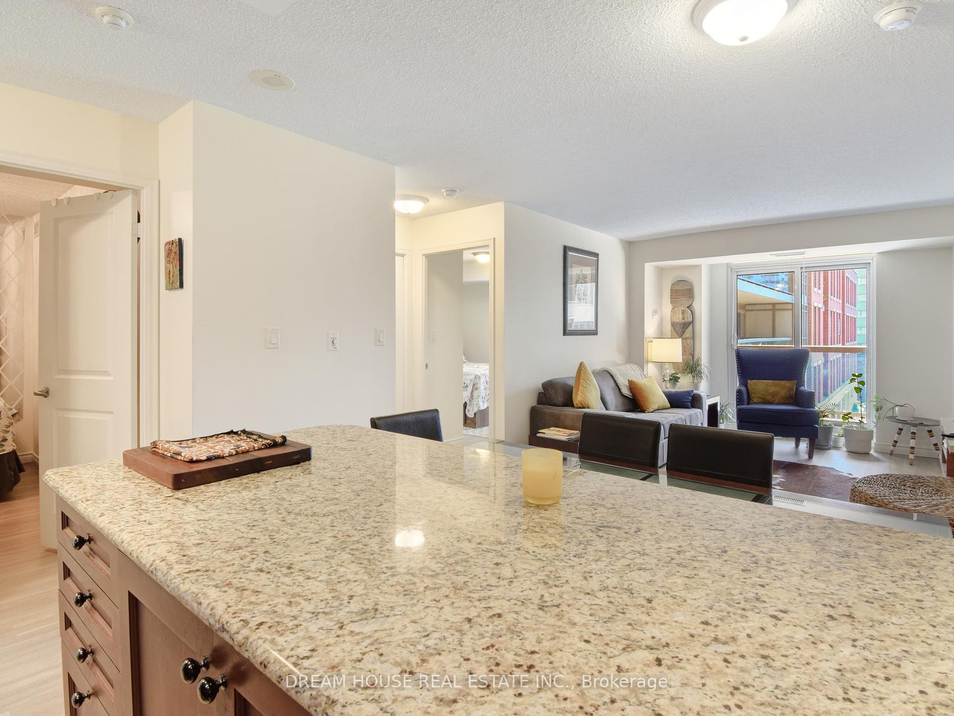 900 Mount Pleasant Road, #308