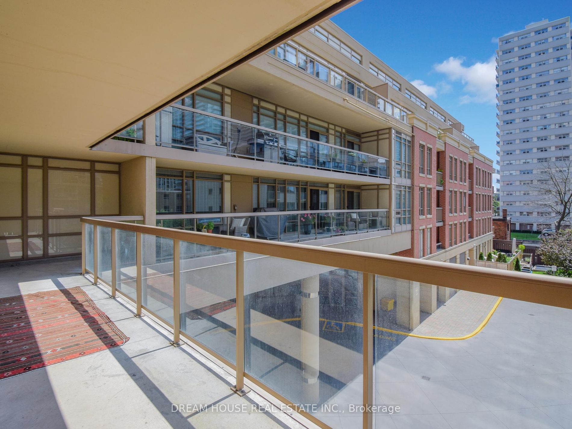 900 Mount Pleasant Road, #308