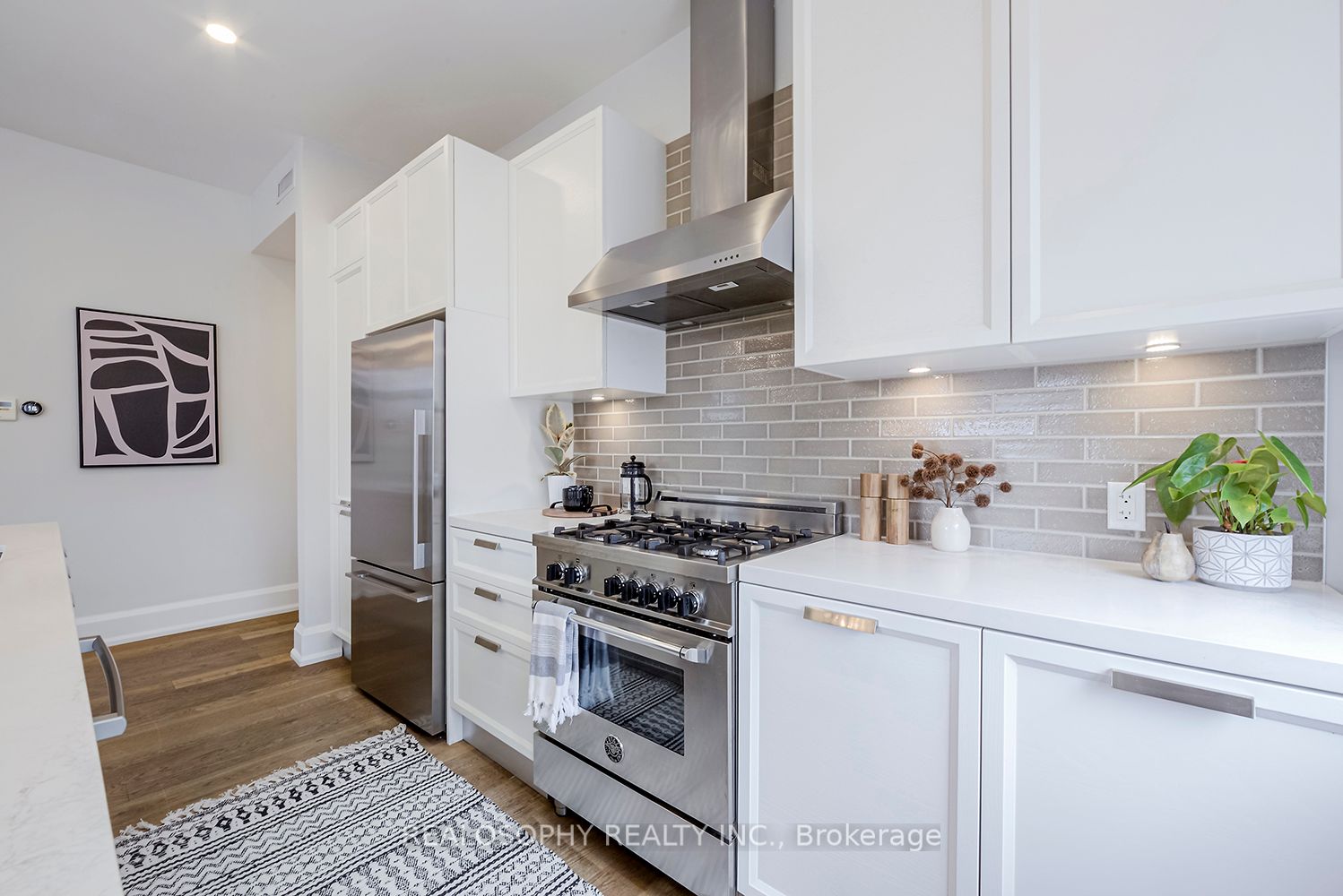 1657 Bathurst St, #4A