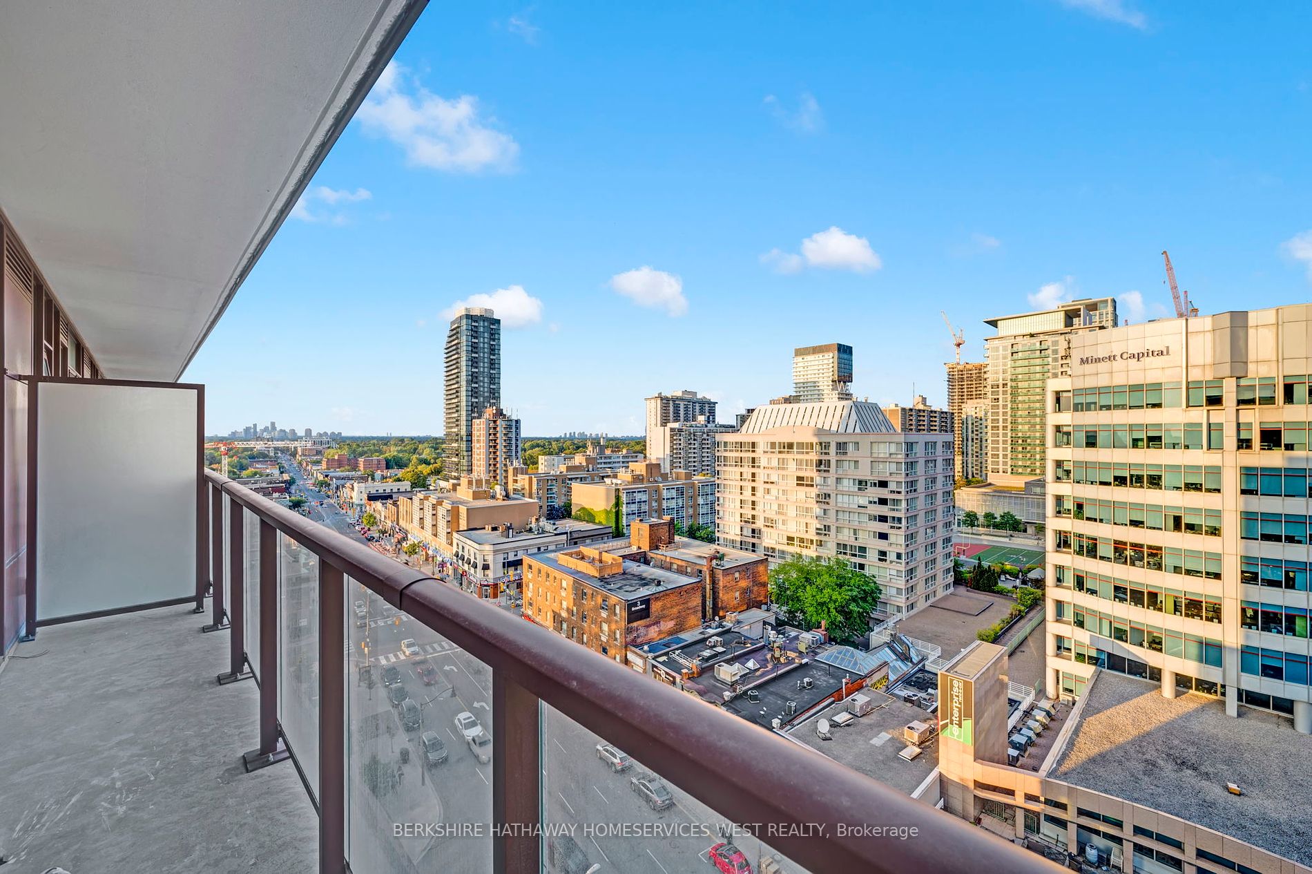 33 Helendale Avenue, #908