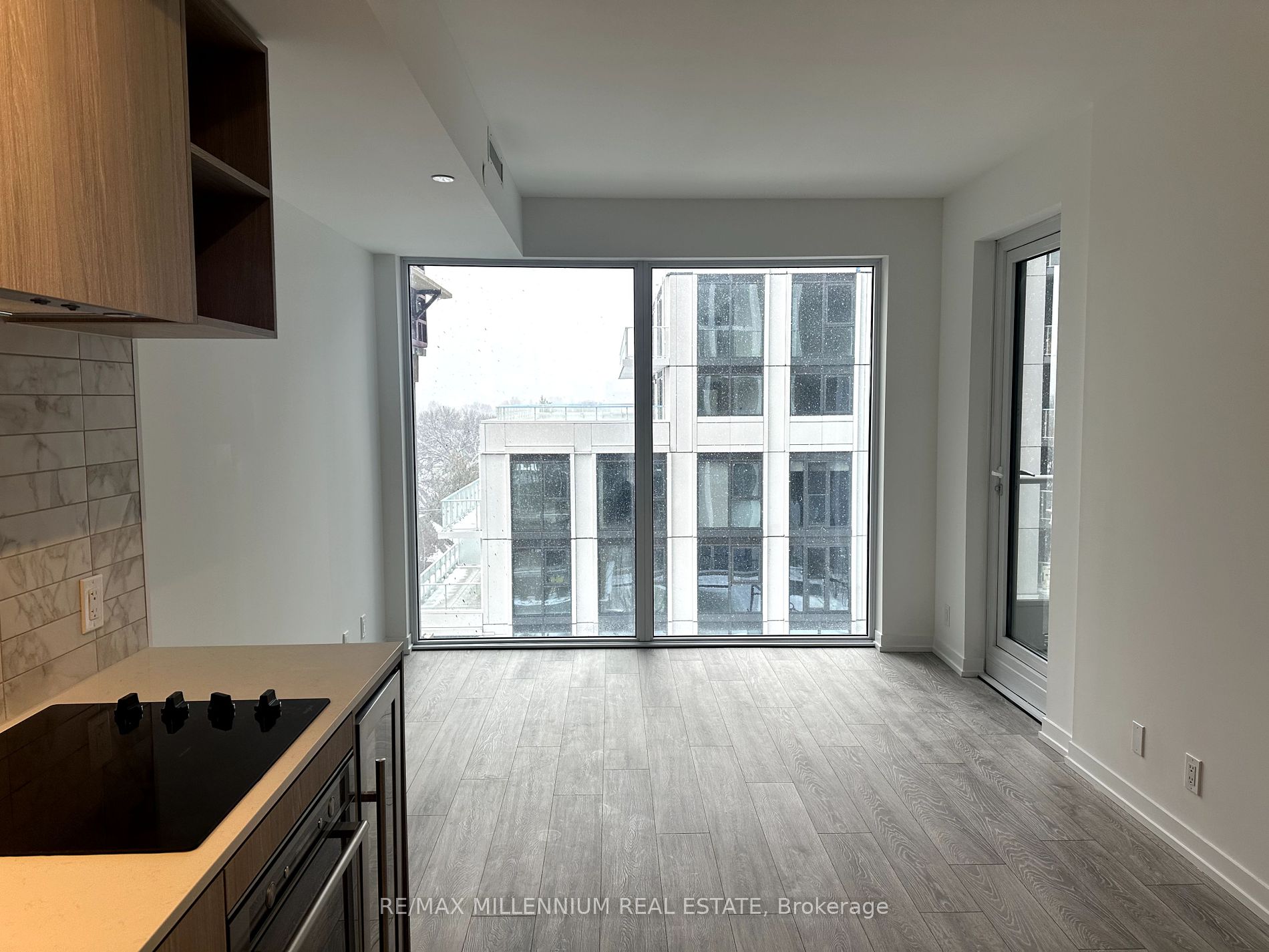 2020 Bathurst Street #637