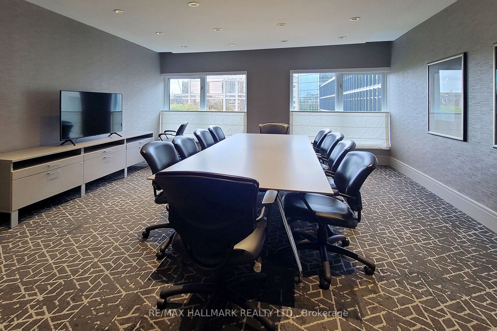 8 Park Rd, #3710