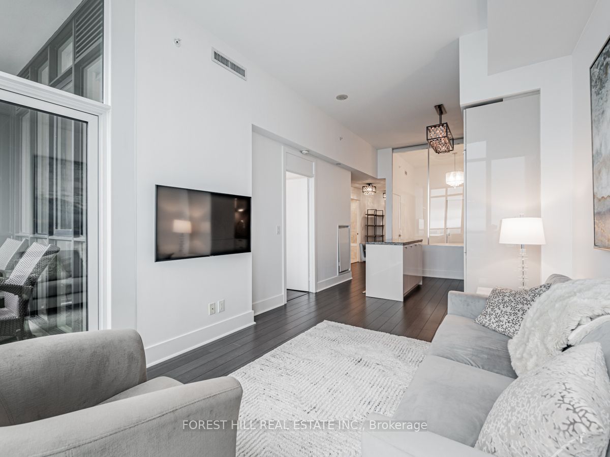 32 Davenport Road #2505