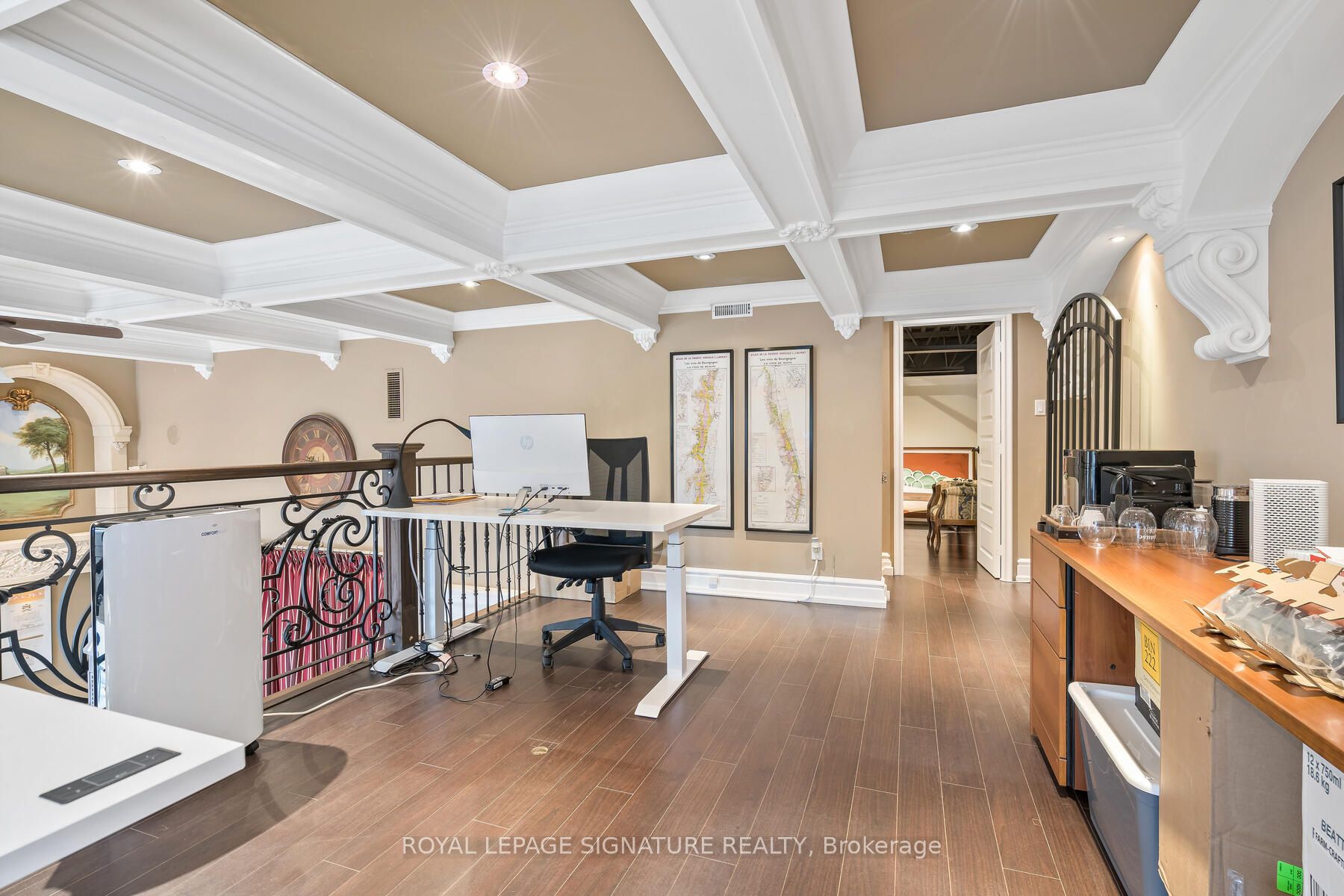 51 Laird Dr