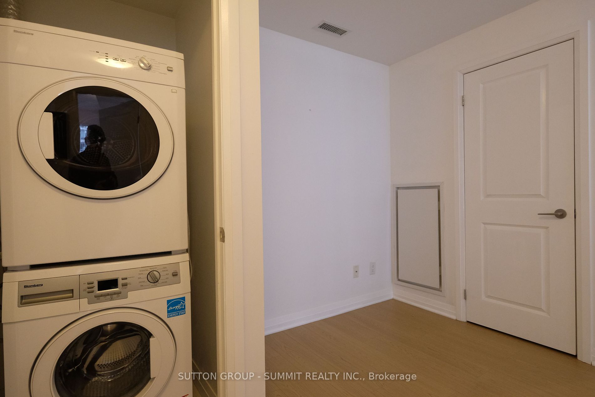 8 Mercer St, #1212