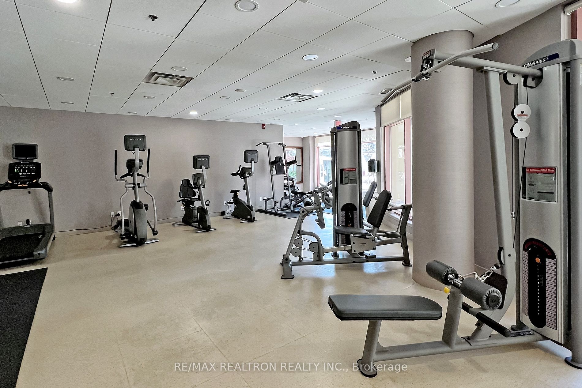 27 Rean Drive, #205