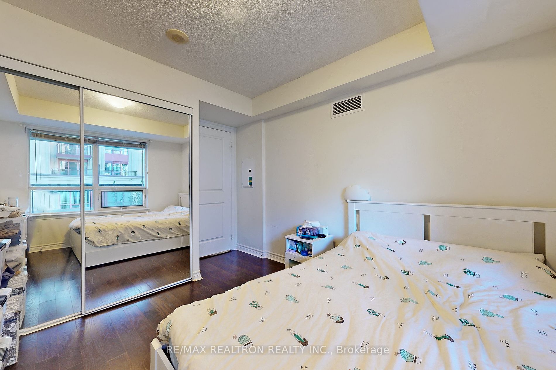27 Rean Drive, #205