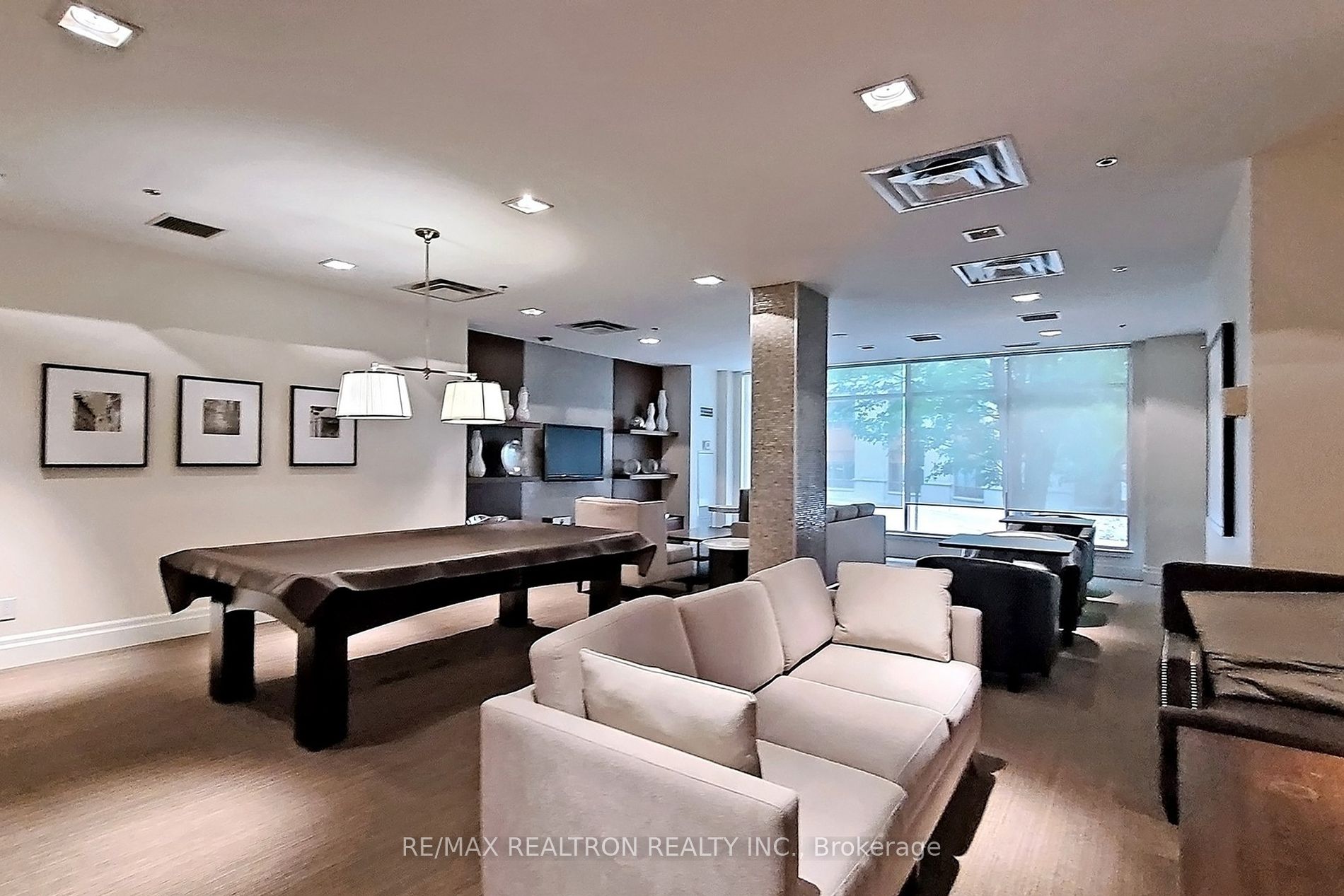 27 Rean Drive, #205