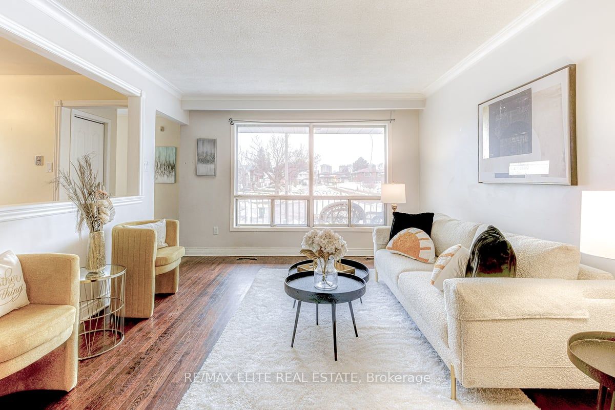 25 Navaho Dr