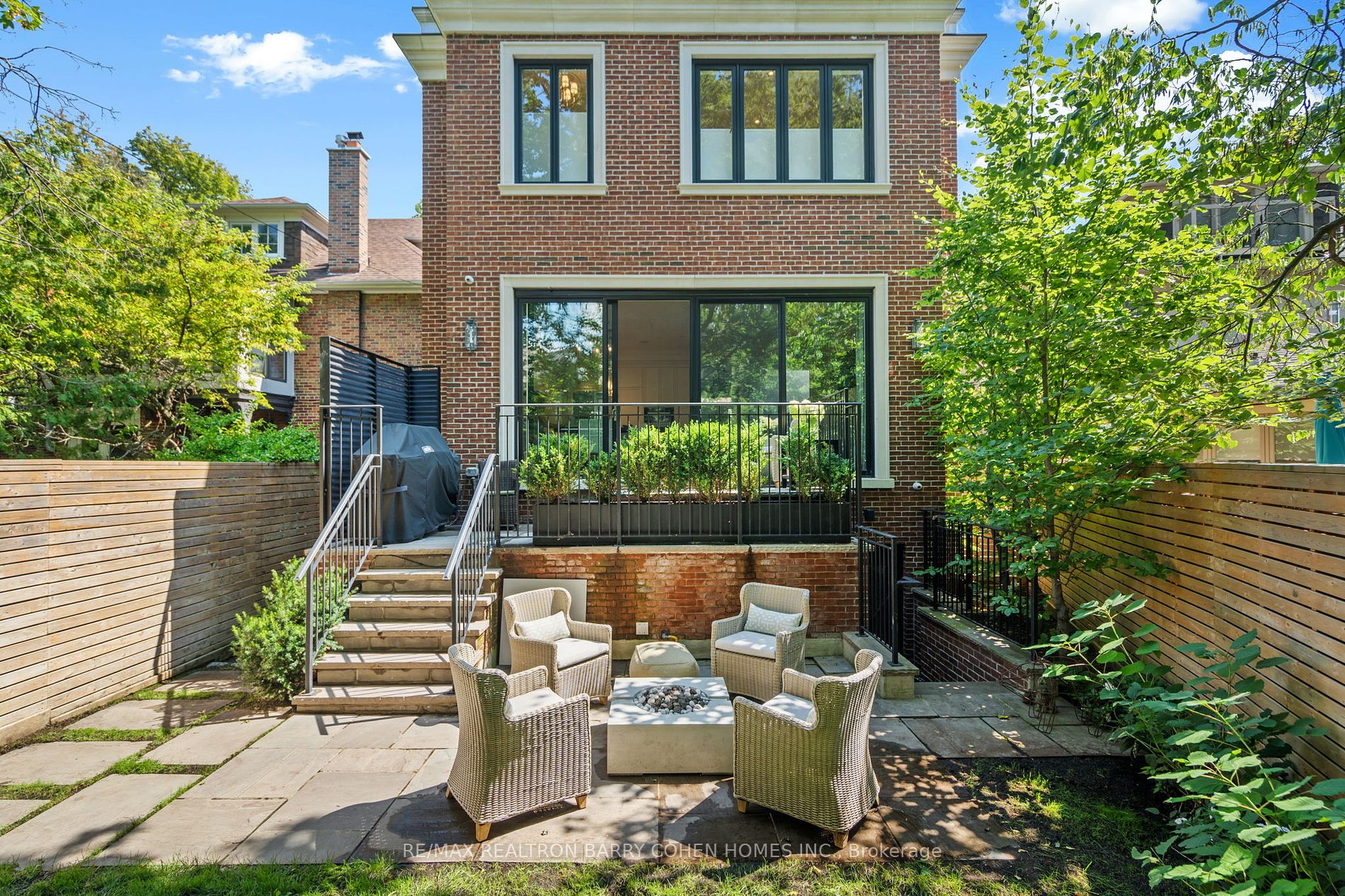 6 Millbank Ave