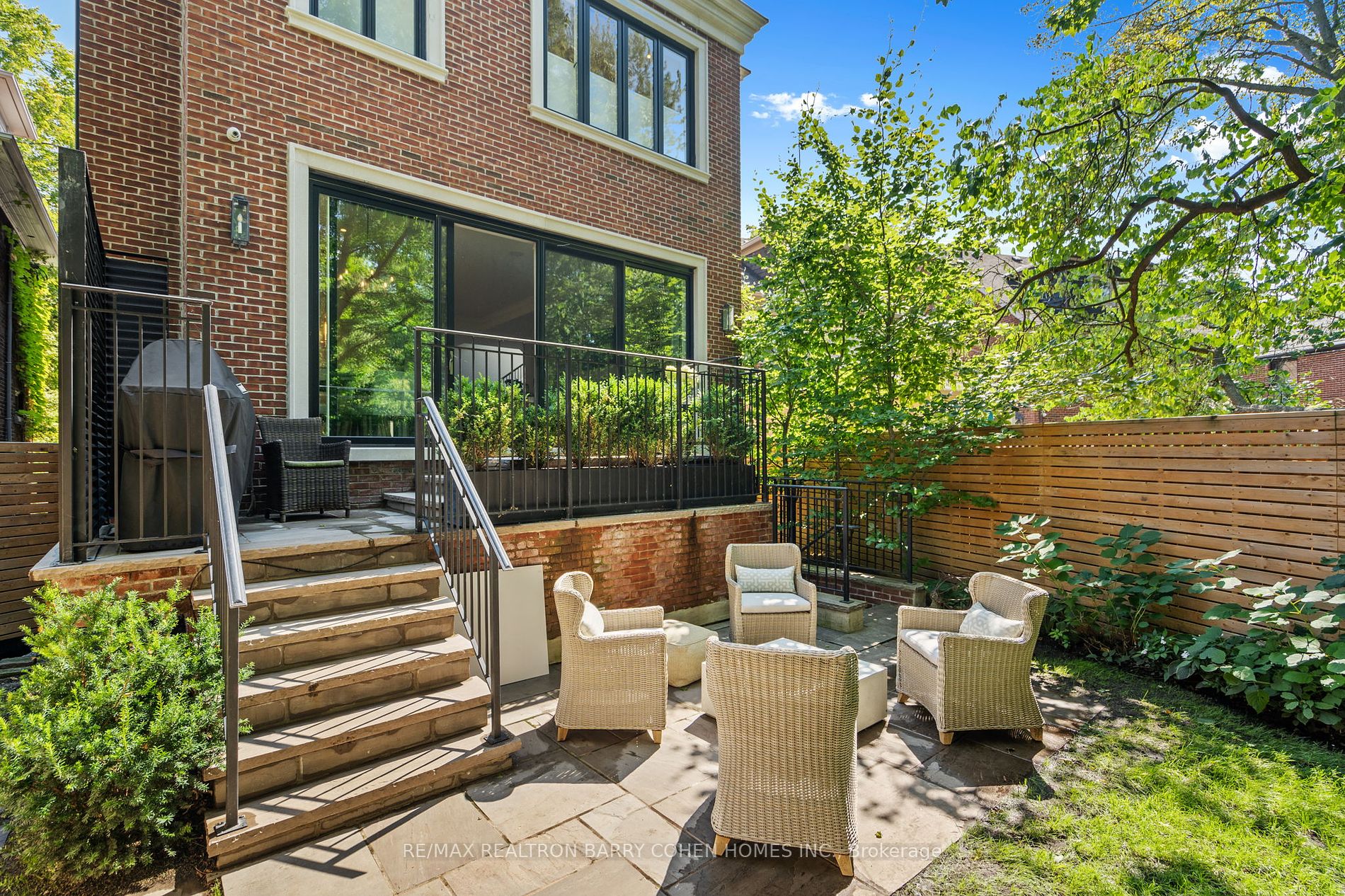 6 Millbank Ave